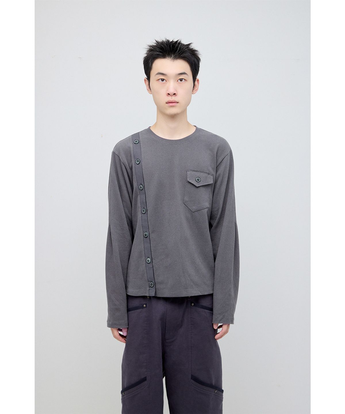 해칭룸(HATCHINGROOM) Volume Tee Graphite