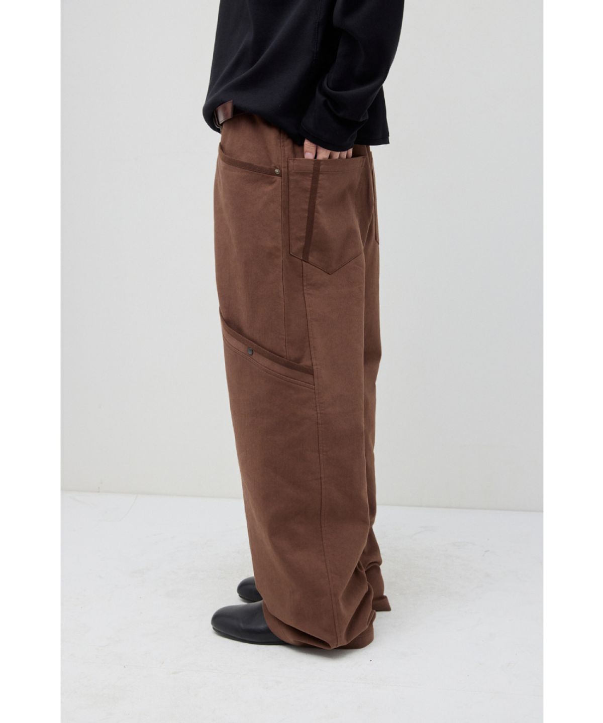 해칭룸(HATCHINGROOM) Sequence Pants Brick