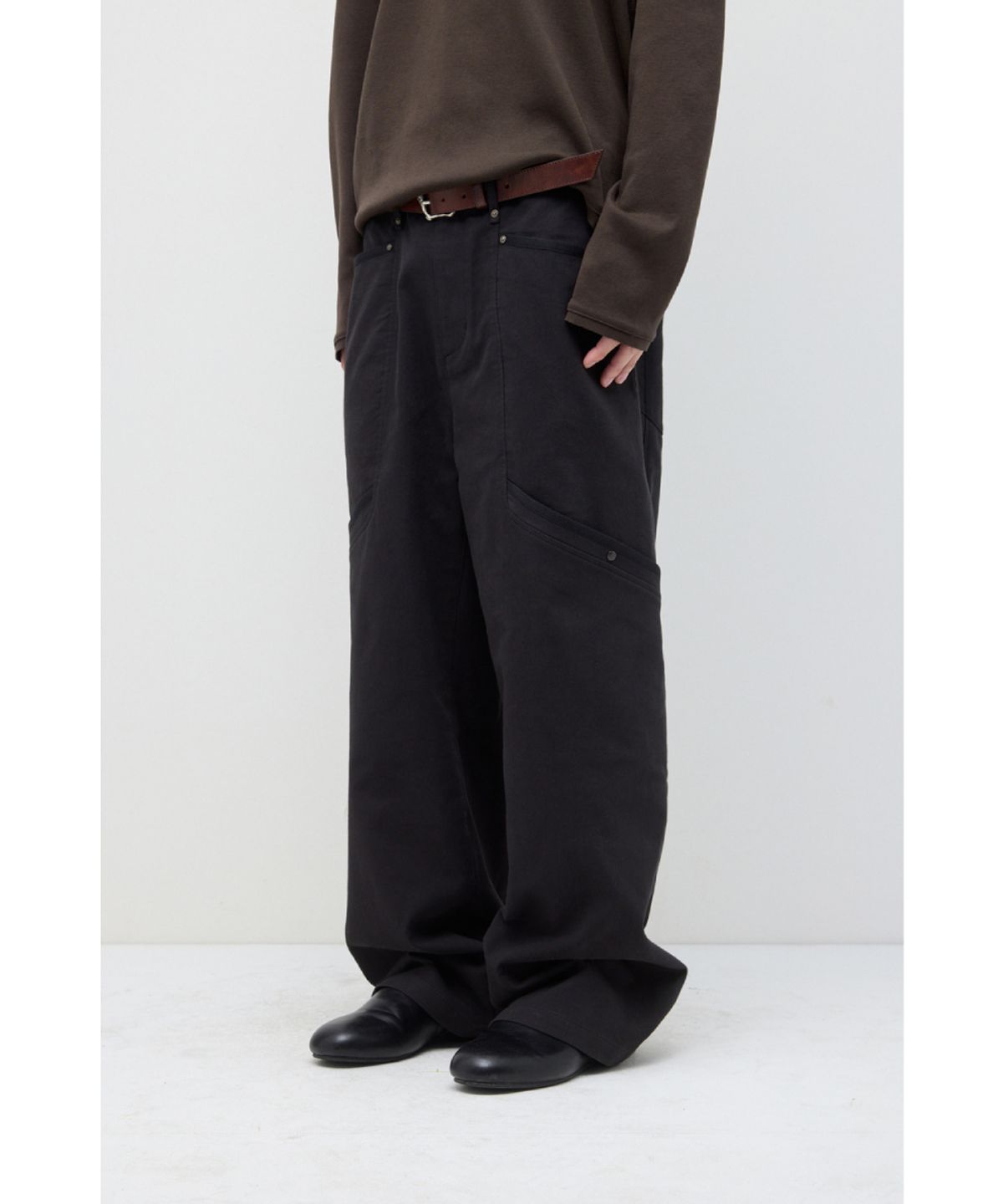해칭룸(HATCHINGROOM) Sequence Pants Black