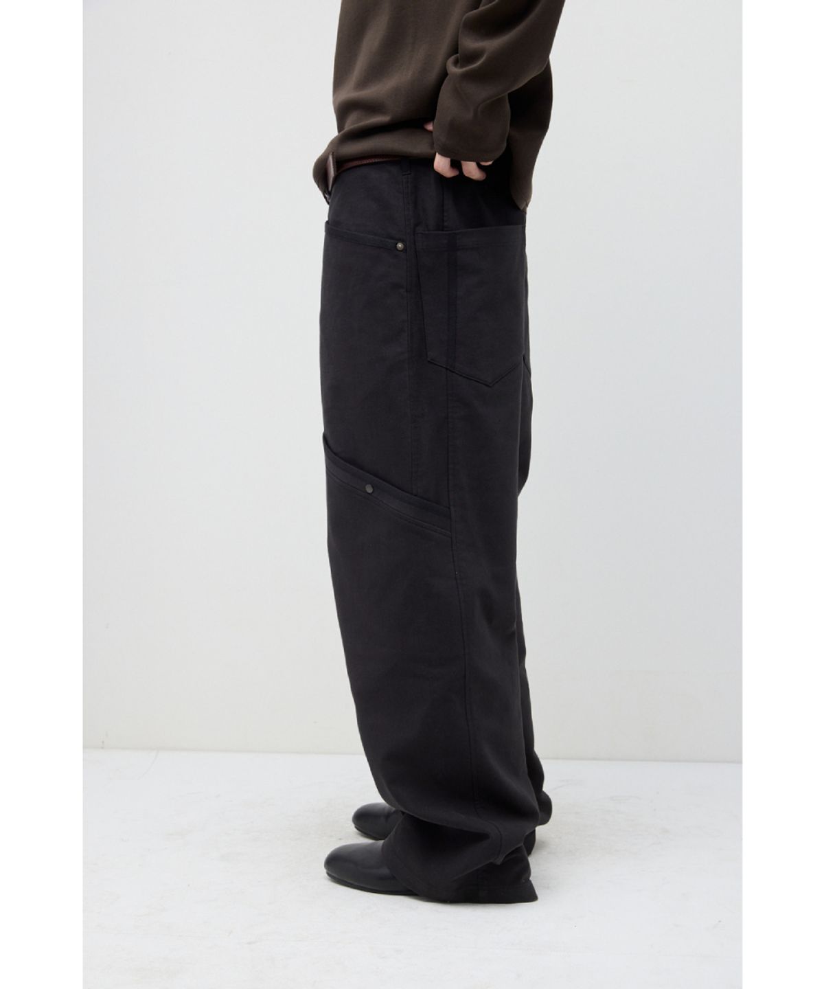 해칭룸(HATCHINGROOM) Sequence Pants Black