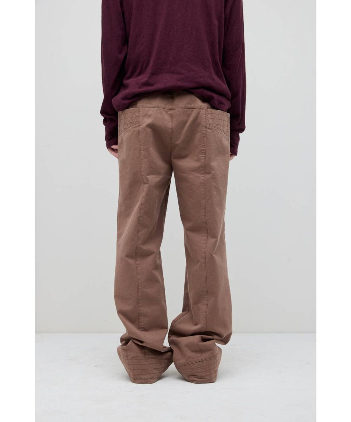 해칭룸(HATCHINGROOM) Flap Trousers Rose Brown