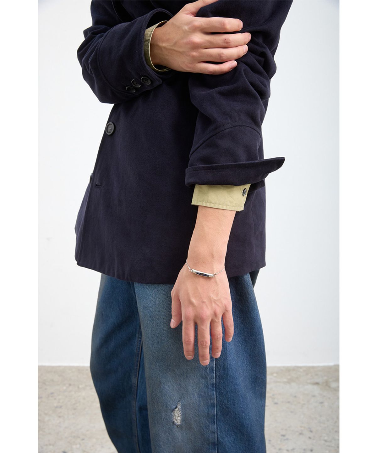 해칭룸(HATCHINGROOM) Cylinder Bracelet Blue