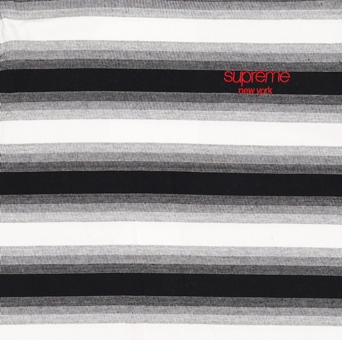 슈프림(SUPREME) 반소매 티셔츠 M