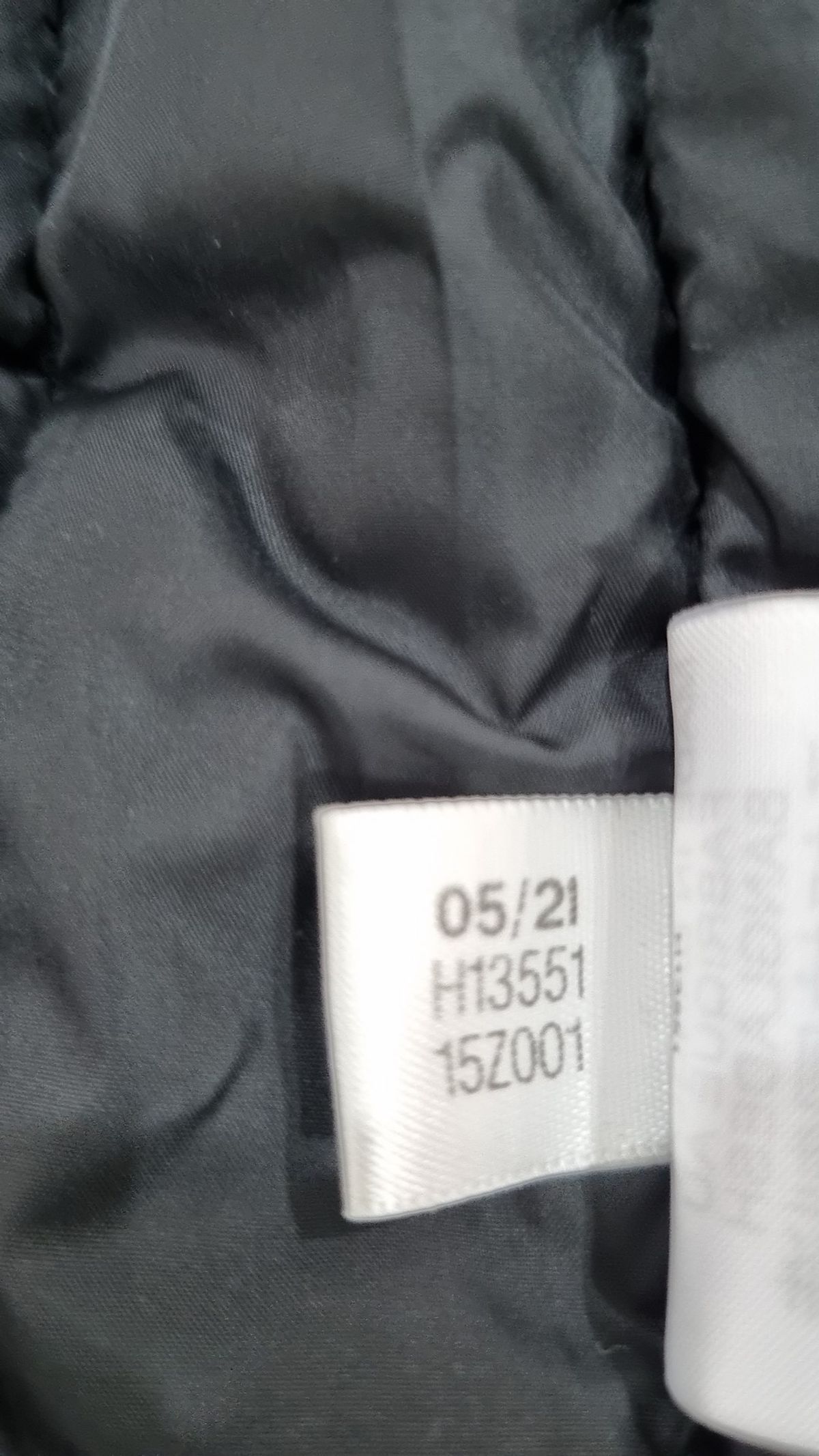 아디다스(ADIDAS) 패디드 스탠드 푸퍼 - 블랙 / H13551 L