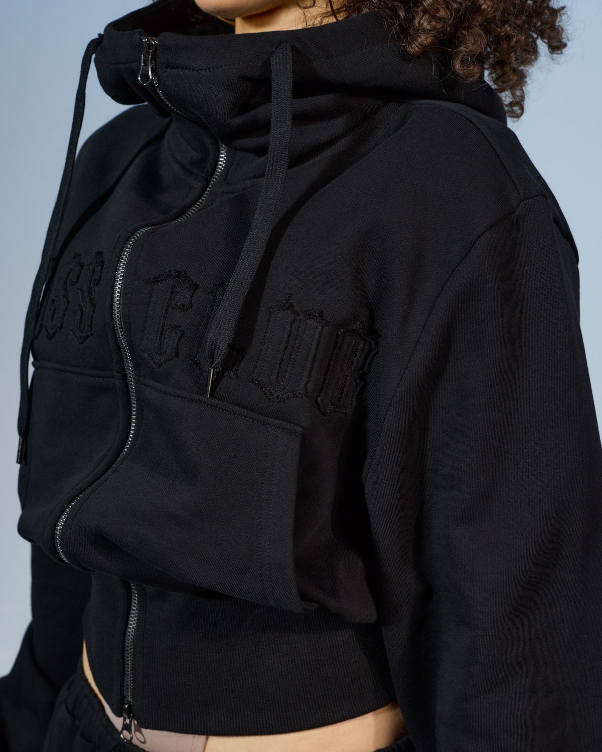 쿨시스(COOLSIS) CS BASSC HIGH-NECK HOODIE ZIP-031 (BLACK)