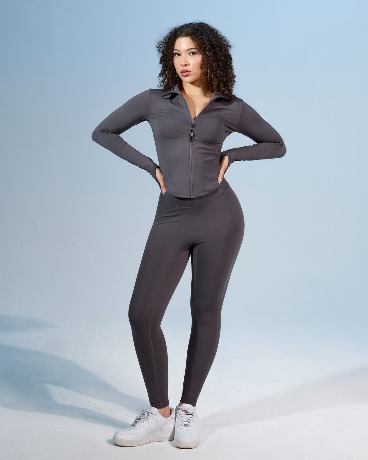 쿨시스(COOLSIS) CS CURVE SKINNY LEGGINGS (ASH BROWN)