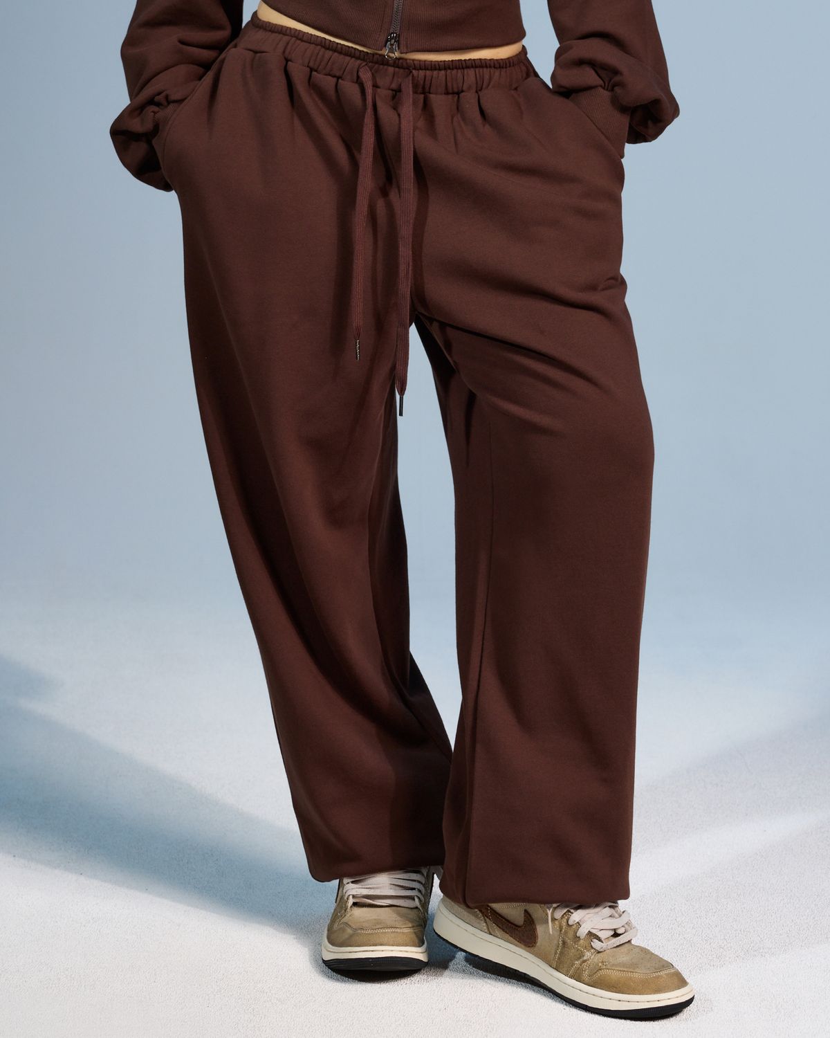 쿨시스(COOLSIS) CS BASSC WIDE JOGGER PANTS-076 (BROWN)