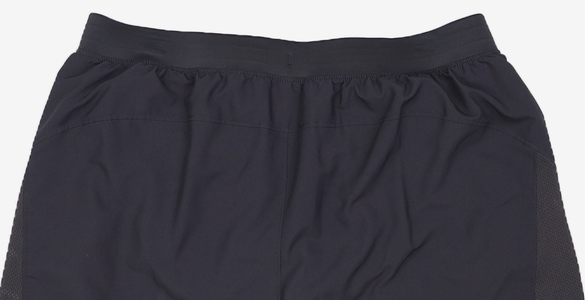 언더아머(UNDERARMOUR) 론치 7인치 쇼츠 1382620-001 XL