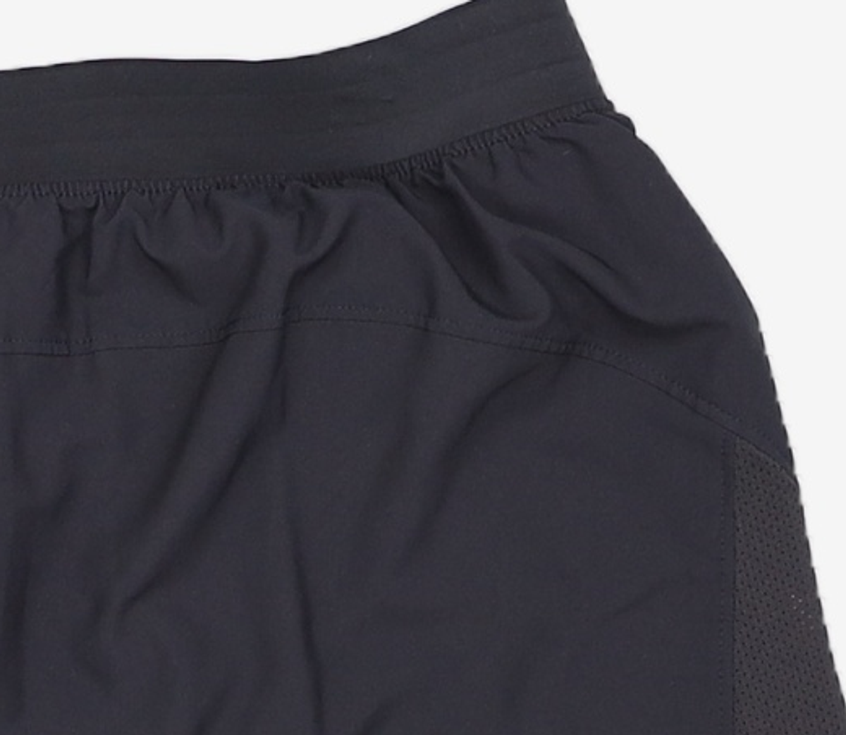 언더아머(UNDERARMOUR) 론치 7인치 쇼츠 1382620-001 XL