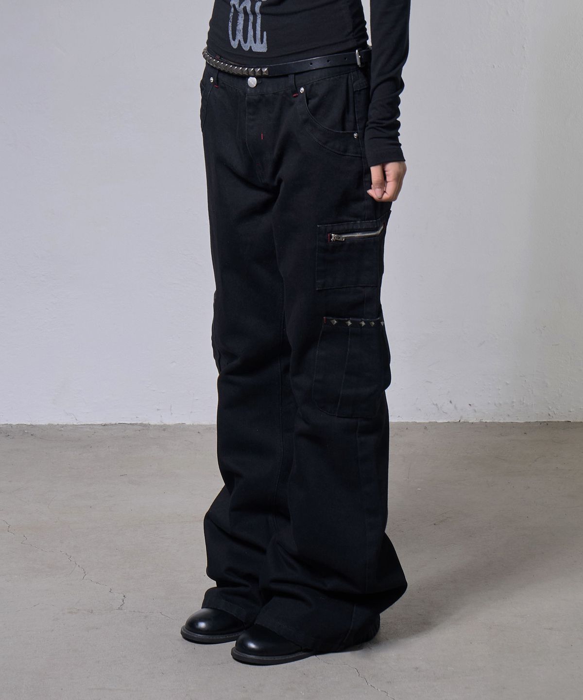 팬시클럽(FANCY CLUB) 스티치 코튼 카고 팬츠 (BLACK) F26ZD466