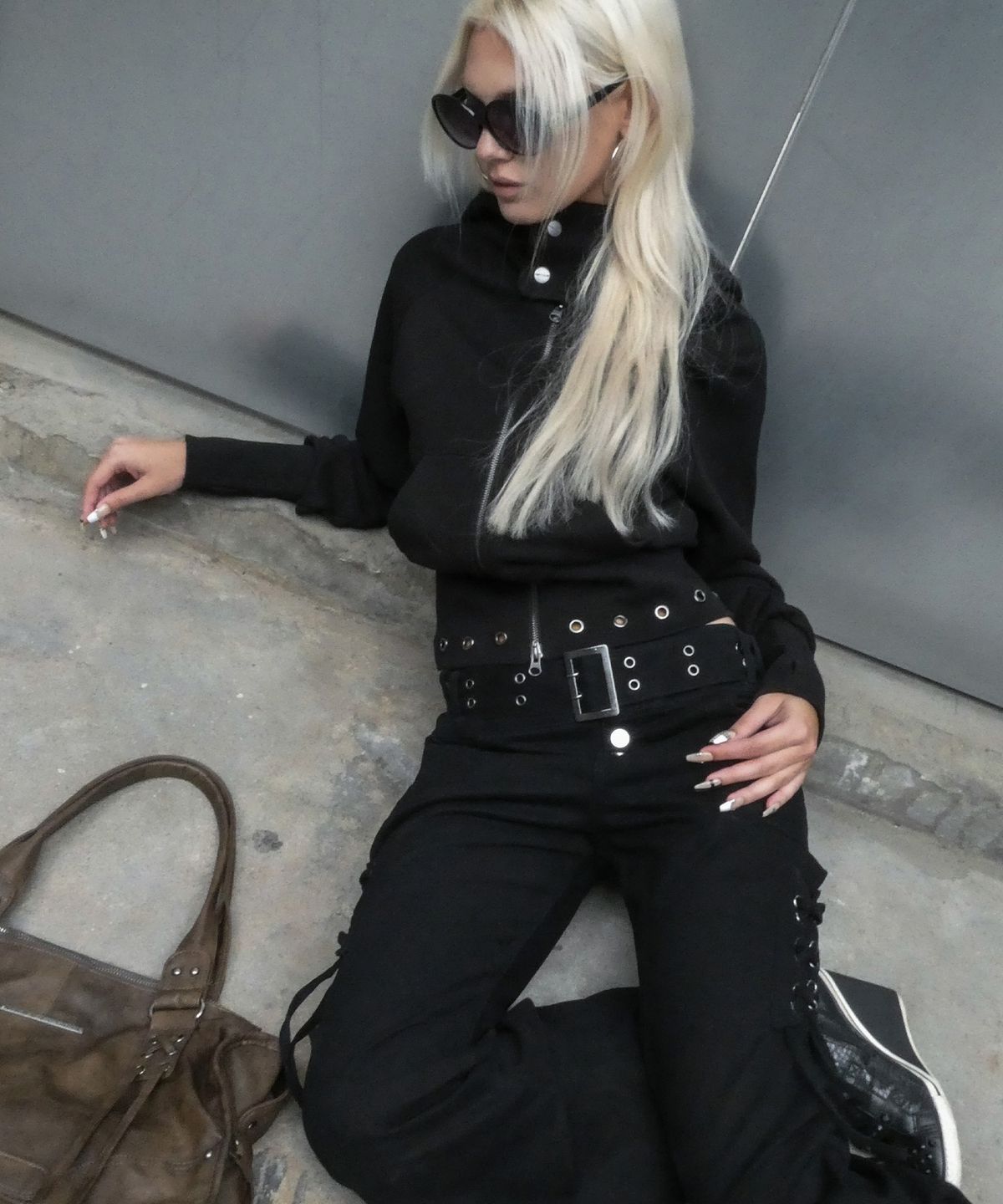팬시클럽(FANCY CLUB) 아일렛 리브드 후드 집업 (BLACK) F26ZA510
