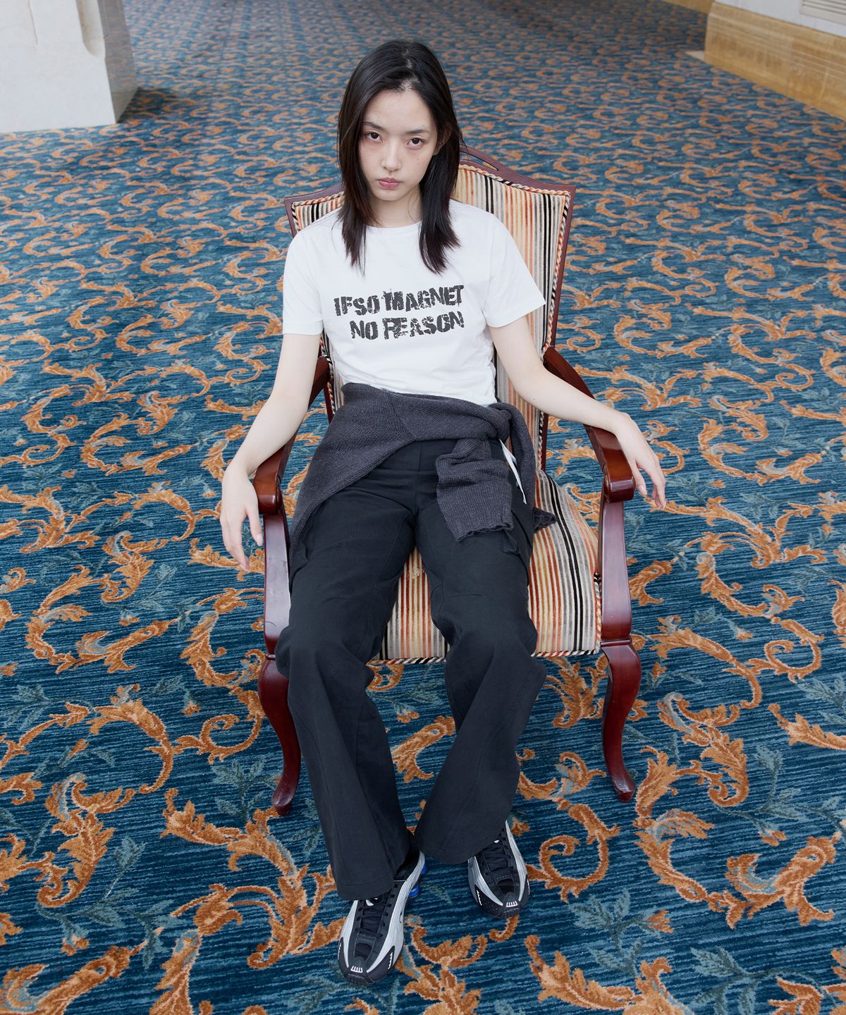 이프소마그넷(IFSO MAGNET) String Short Sleeve Print T-Shirt - WHITE