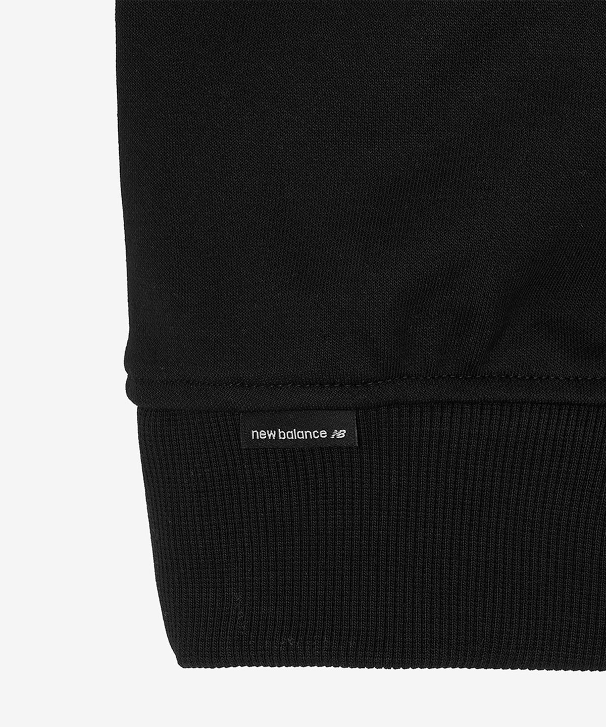 뉴발란스(NEW BALANCE) NBNCG41813 / UNI 에센셜 클래식 반집업 맨투맨 (BLACK)