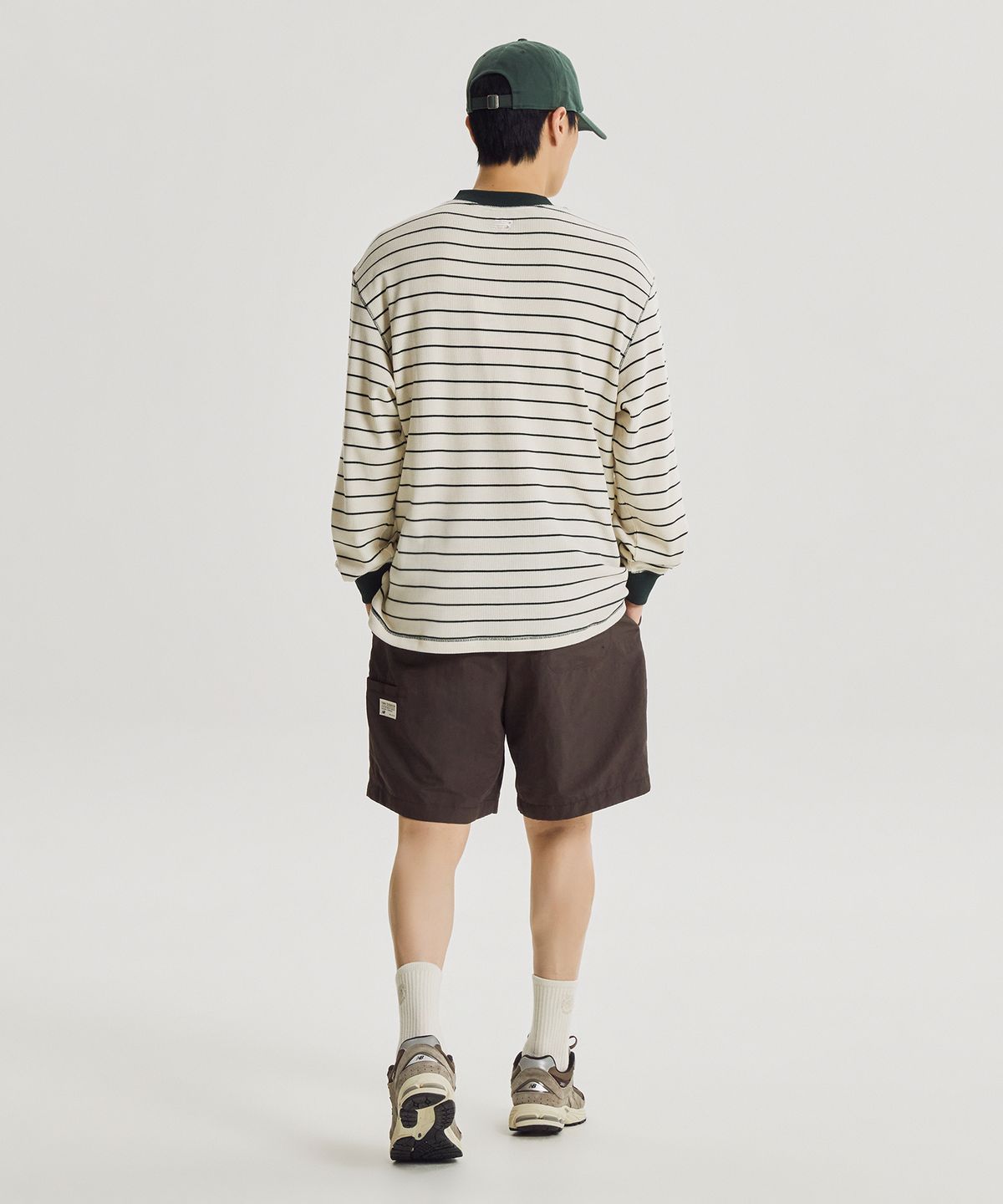 뉴발란스(NEW BALANCE) NBNDG31863 / UNI 모닝레이브 와플 헨리넥 긴팔티 (IVORY)