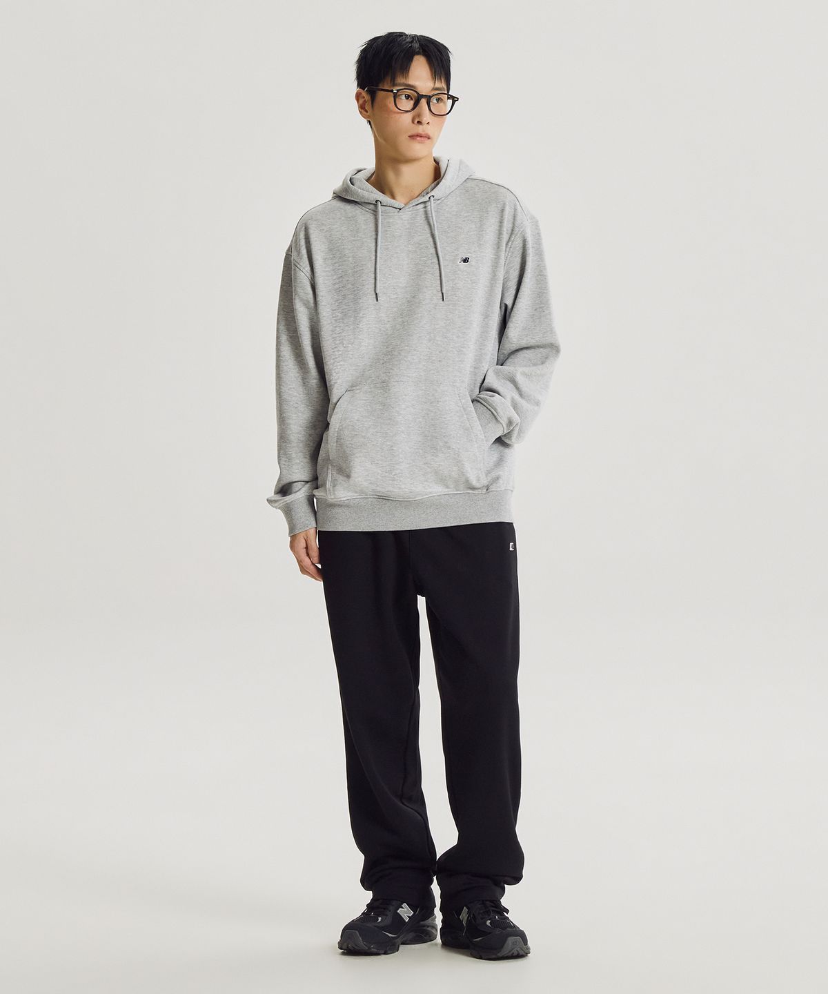 뉴발란스(NEW BALANCE) NBN0G41803 / UNI 에센셜 클래식 후드티 (M/GRAY)