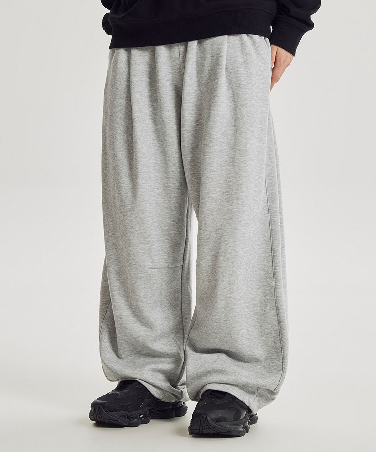 뉴발란스(NEW BALANCE) NBMLG41803 / UNI 에센셜 클래식 조거 팬츠 (M/GRAY)