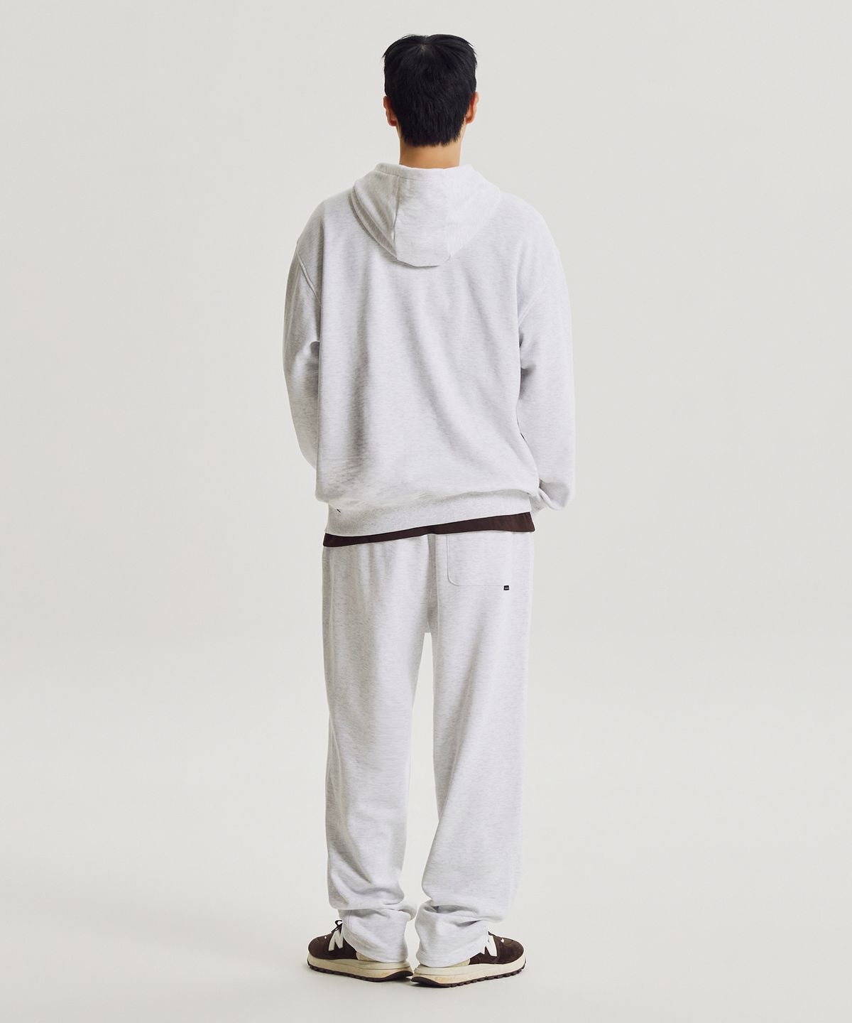 뉴발란스(NEW BALANCE) NBMLG41813 / UNI 에센셜 클래식 스트레이트 팬츠 (A/GRAY)