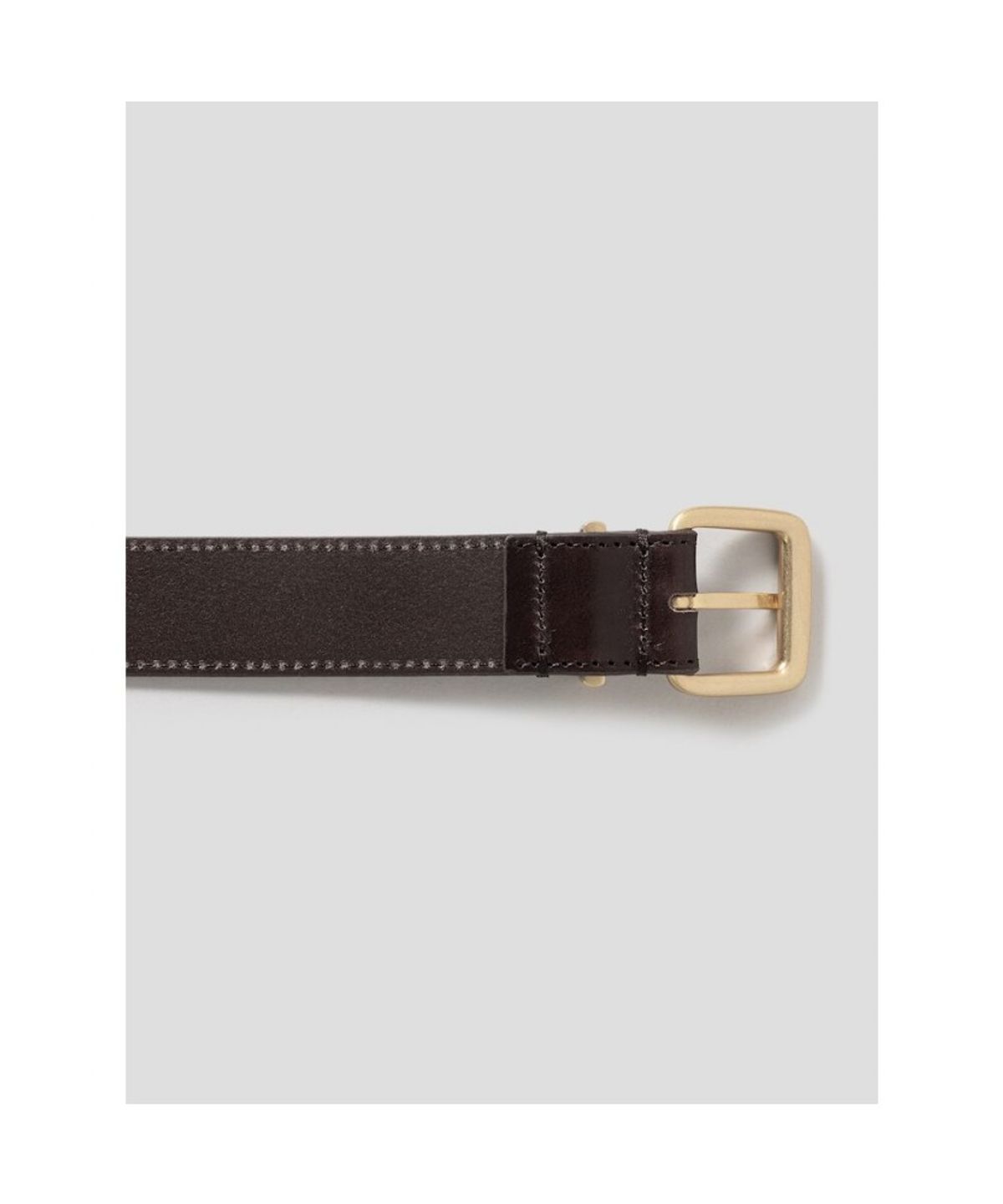 빈폴 액세서리(BEANPOLE ACCESSORY) 여성 커브드 캐주얼 버클 벨트 - 브라운