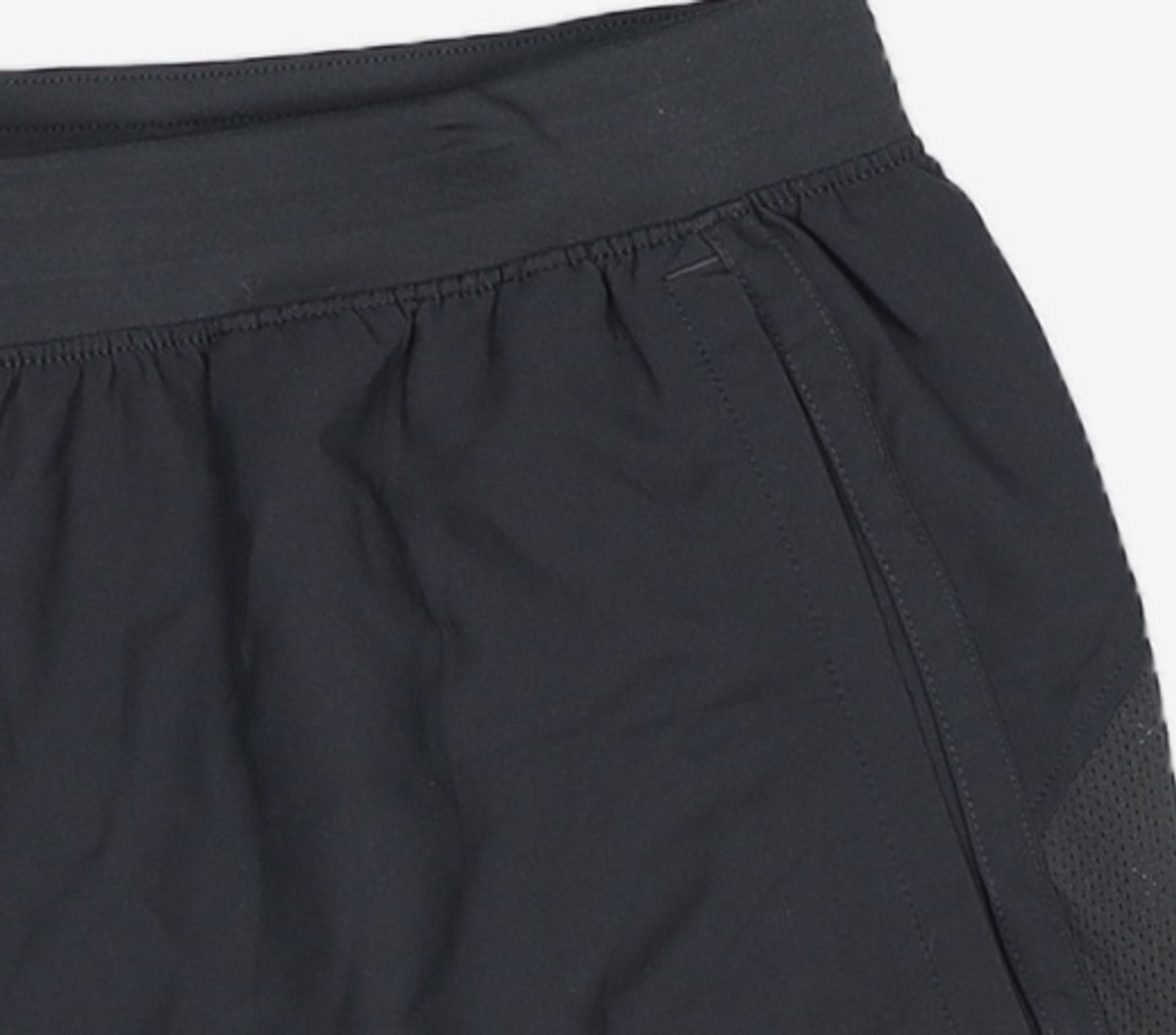 언더아머(UNDERARMOUR) 론치 7인치 쇼츠 1382620-001 XL