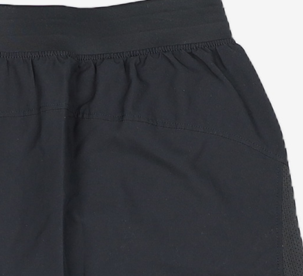 언더아머(UNDERARMOUR) 론치 7인치 쇼츠 1382620-001 XL