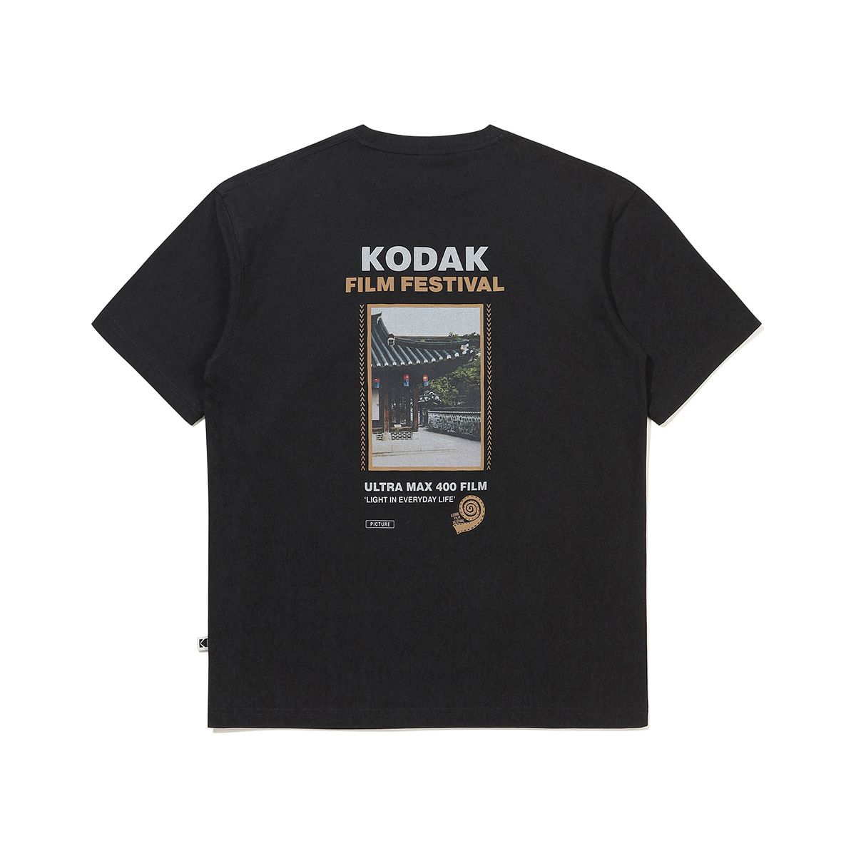 코닥(KODAK) 필름 페스티벌 모먼트 반팔 티셔츠 BLACK