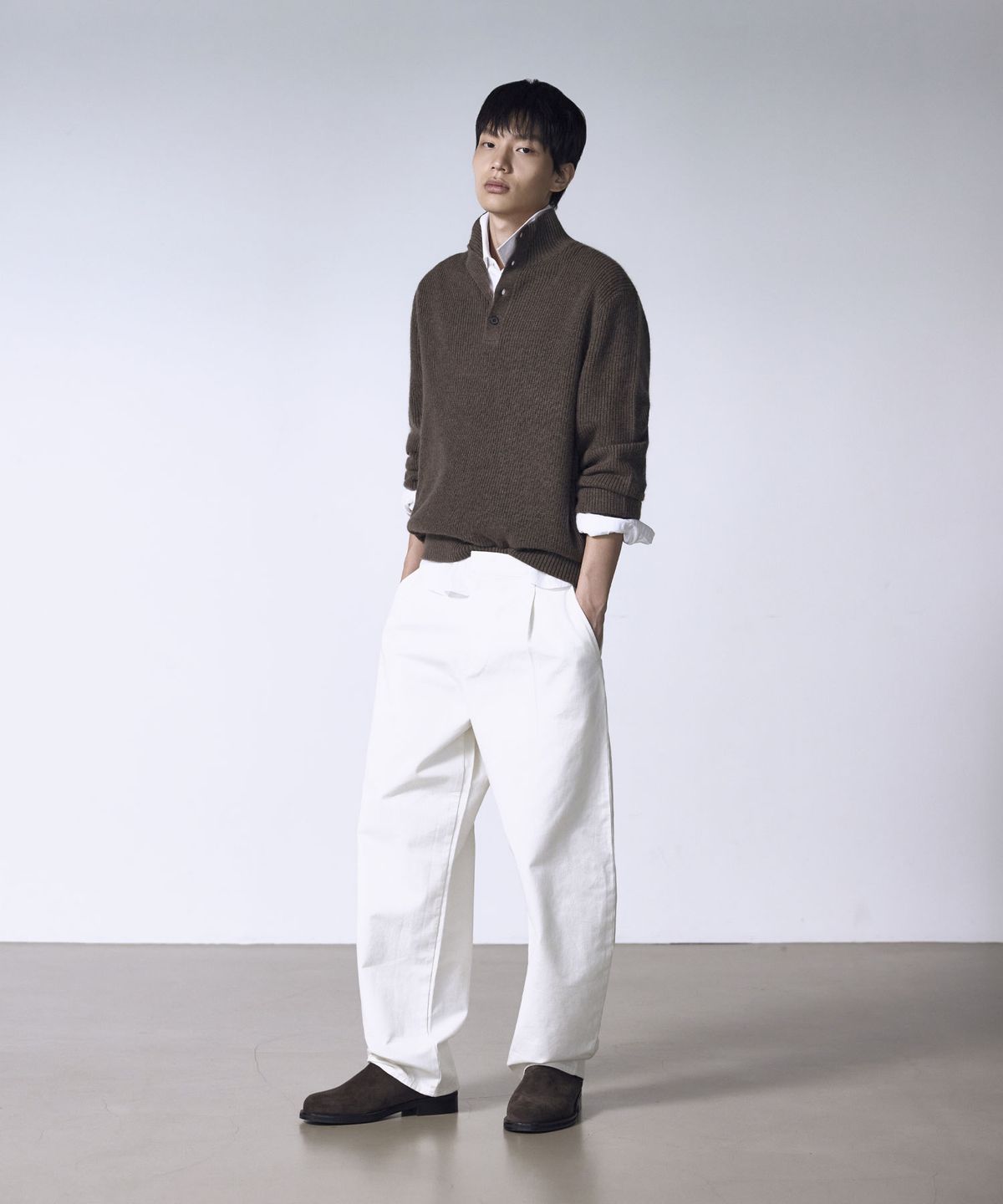 더니트컴퍼니(THEKNITCOMPANY) 폭스 블렌디드 하프 버튼 스웨터 3color