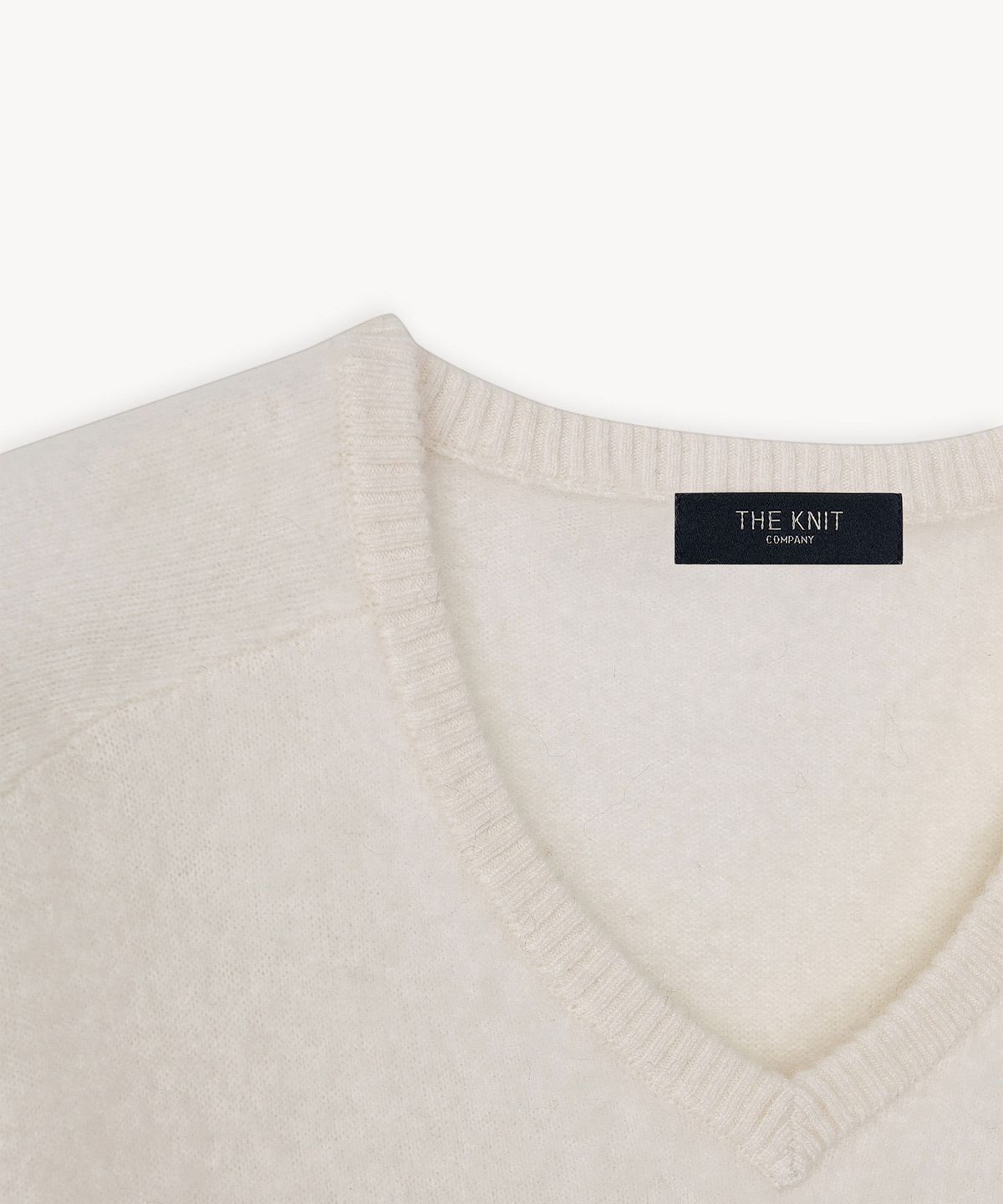 더니트컴퍼니(THEKNITCOMPANY) (우먼) 브러시드 울 캐시미어 브이넥 스웨터 6color