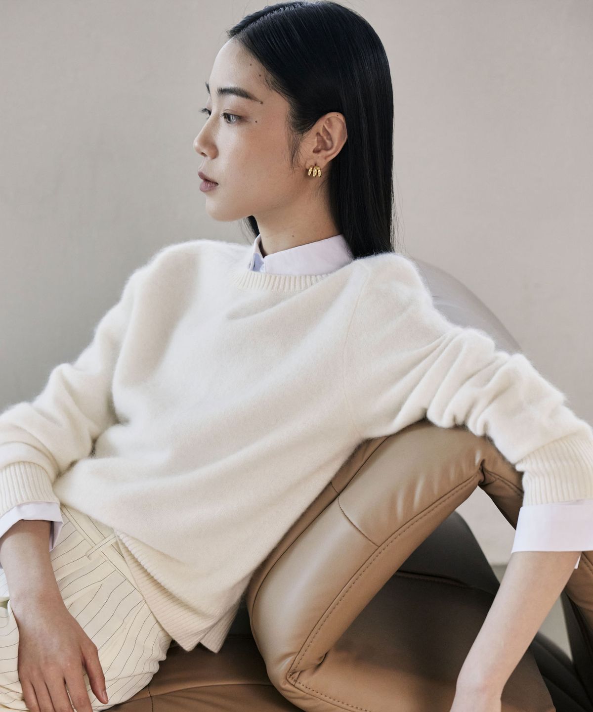 더니트컴퍼니(THEKNITCOMPANY) (우먼) 브러시드 울 캐시미어 크루넥 스웨터 5color