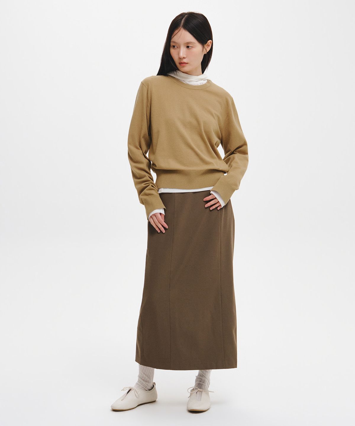 제너럴아이디어(GENERALIDEA) 릴렉스드 에센셜 크루넥 풀오버 [BEIGE] / GF7LKP510