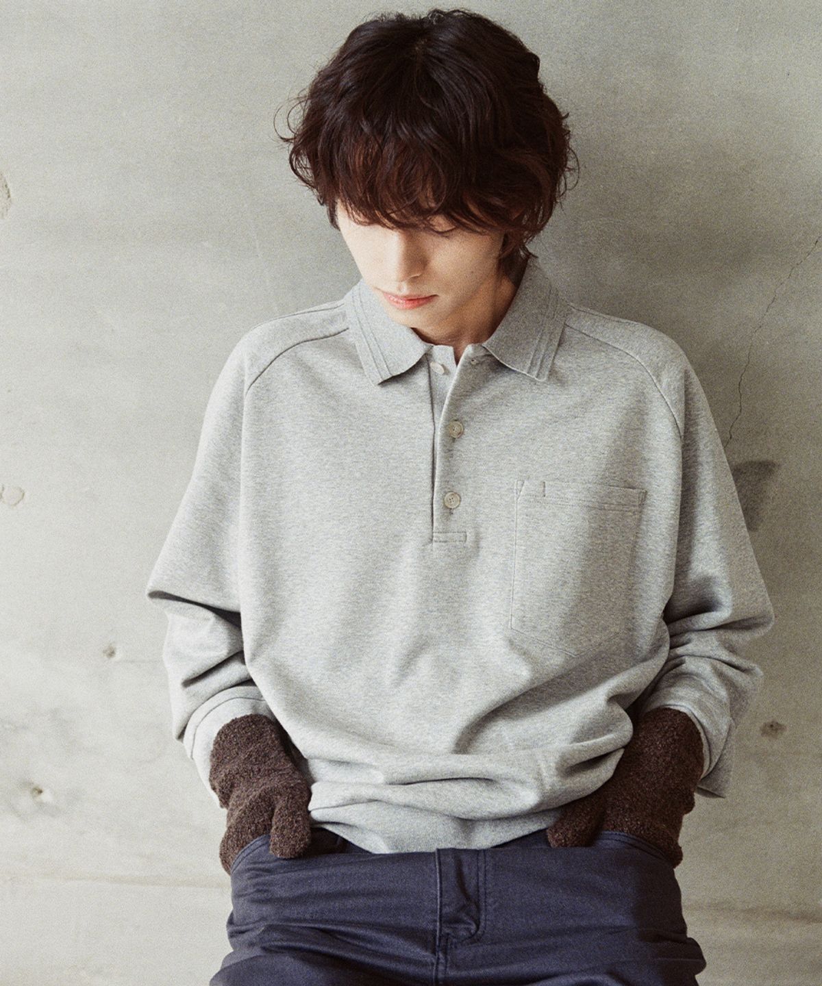 홀리선(HORLISUN) Sugarpine Raglan Collar Sweatshirt Melange Gray