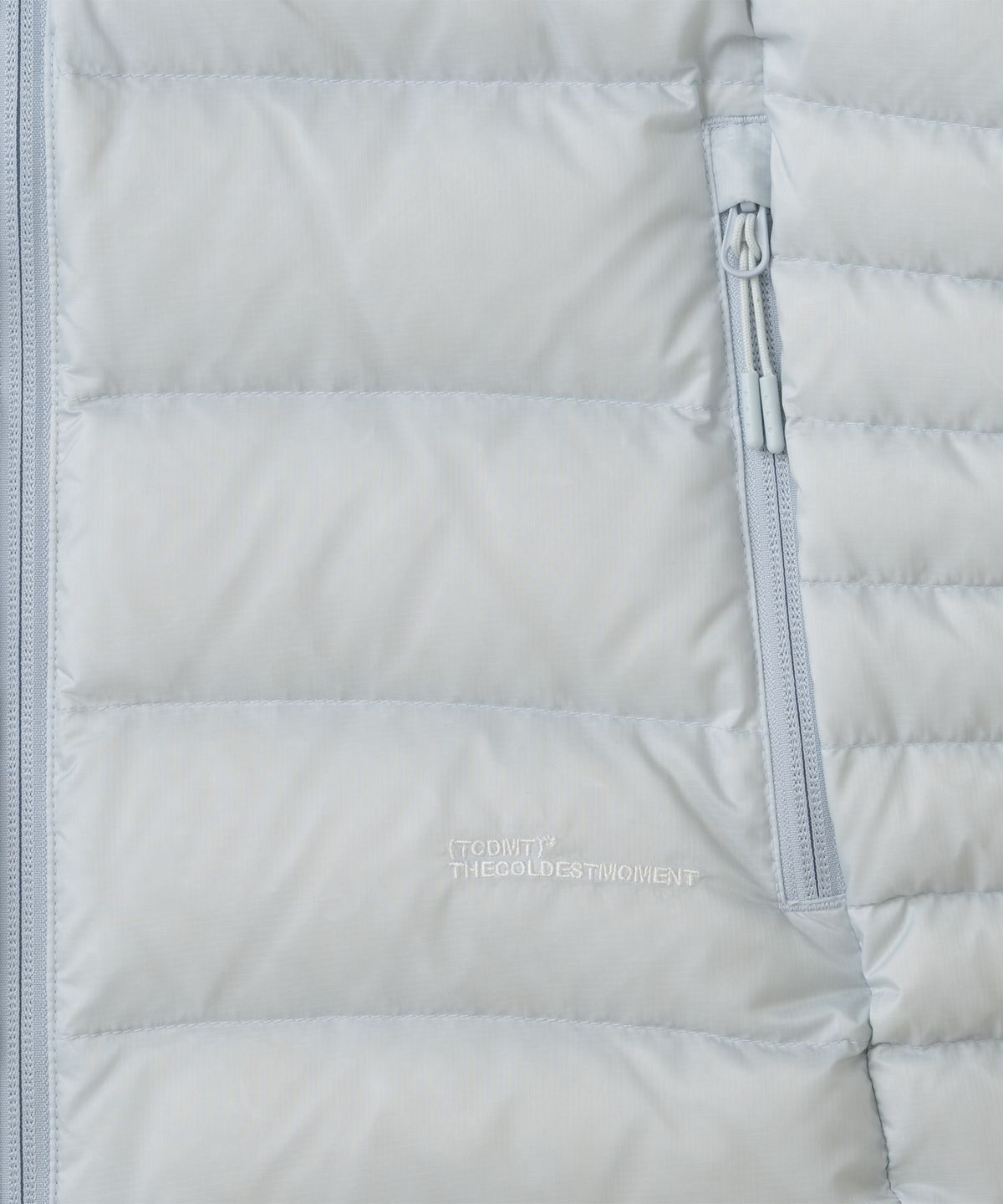 더콜디스트모먼트(THECOLDESTMOMENT) TCM slice fingerhole down jacket (light grey)