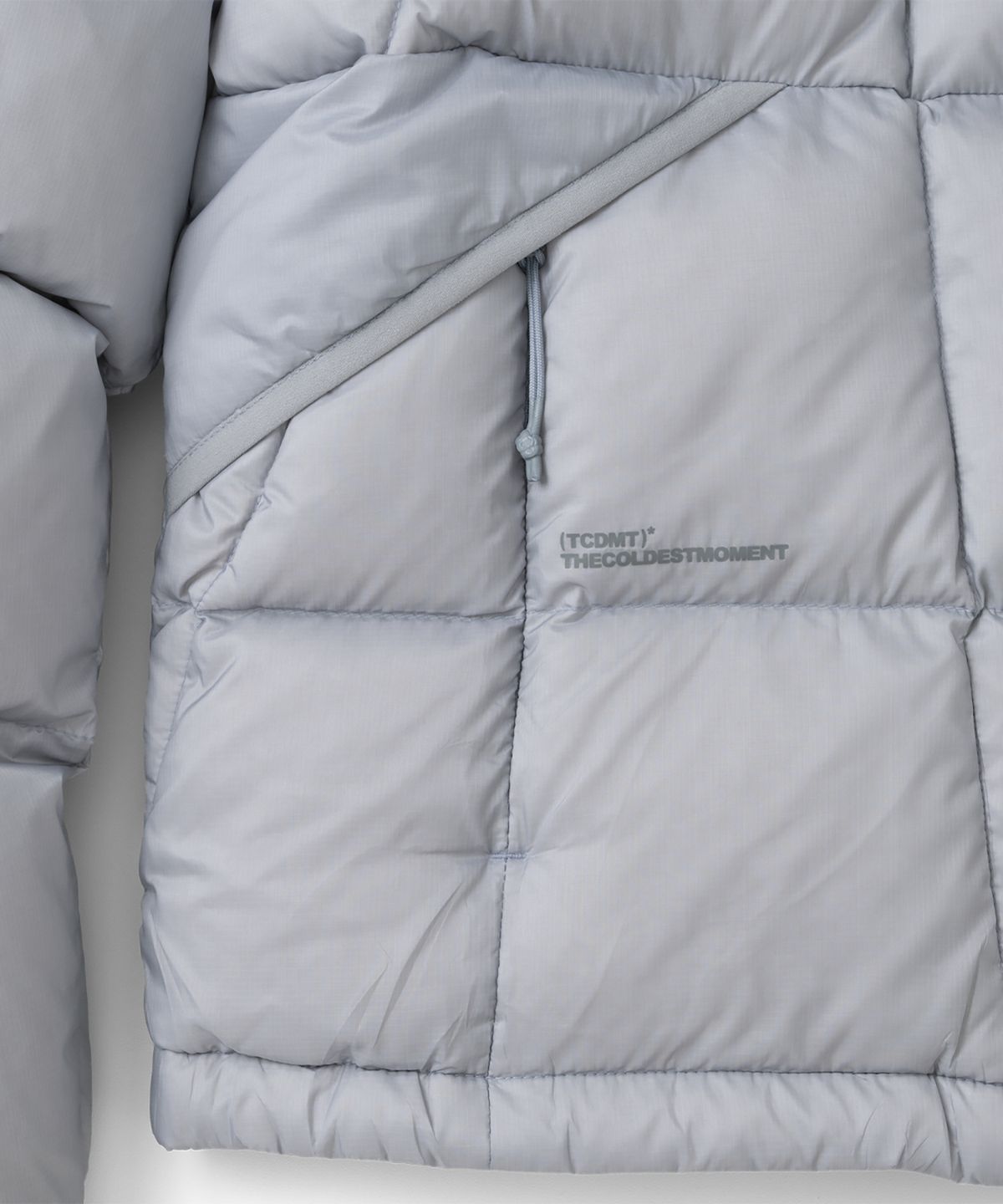 더콜디스트모먼트(THECOLDESTMOMENT) TCM grid quilted heavy padding (cool grey)