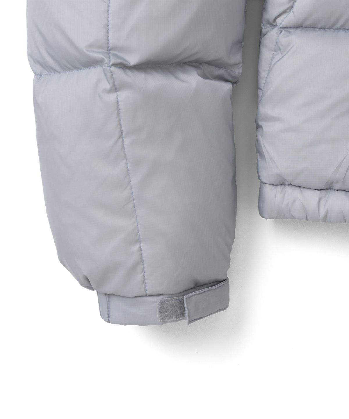 더콜디스트모먼트(THECOLDESTMOMENT) TCM grid quilted heavy padding (cool grey)