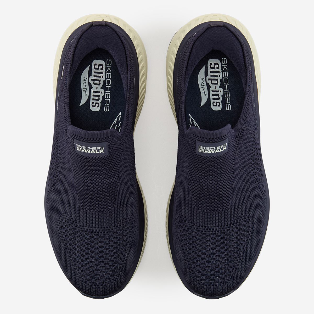 스케쳐스(SKECHERS) 남성 고워크 맥스쿠셔닝 아치핏(슬립인스)_SP0MWCGY081