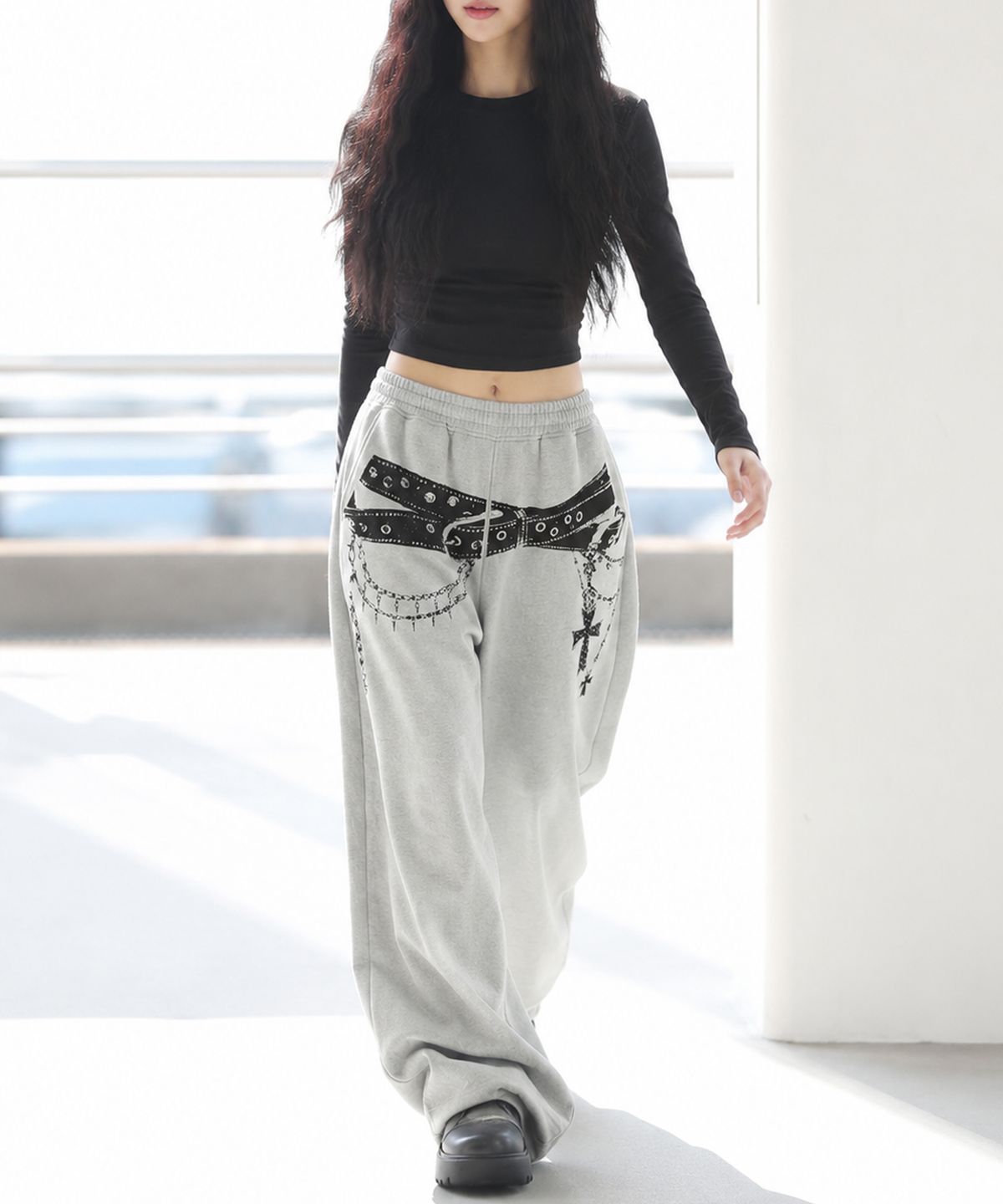 그레이버(GRAVER) [UNISEX]BELTED 트레이닝 와이드 팬츠_Gray