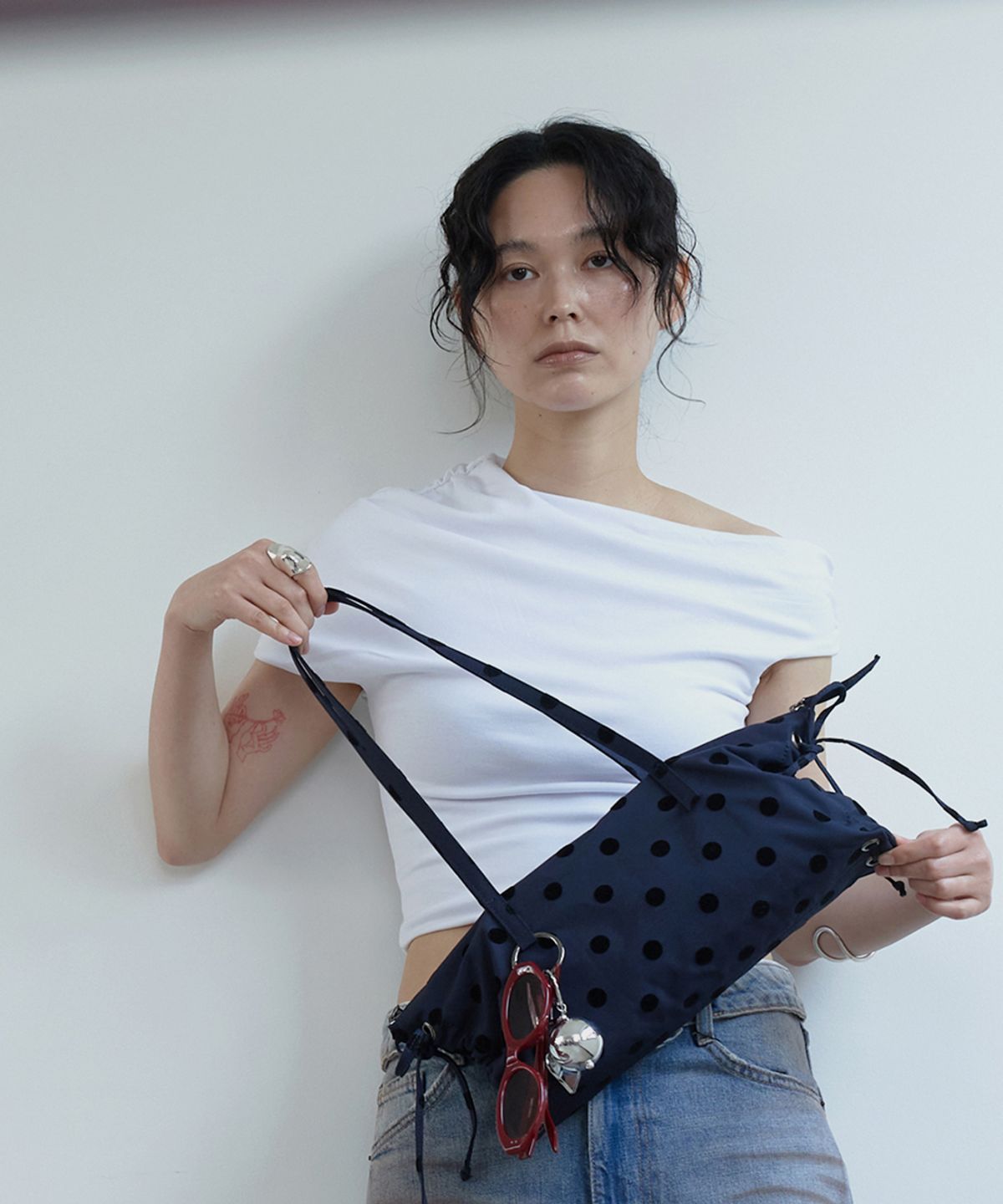 콰니(KWANI) Rufflee Dottie Bag Navy - Small