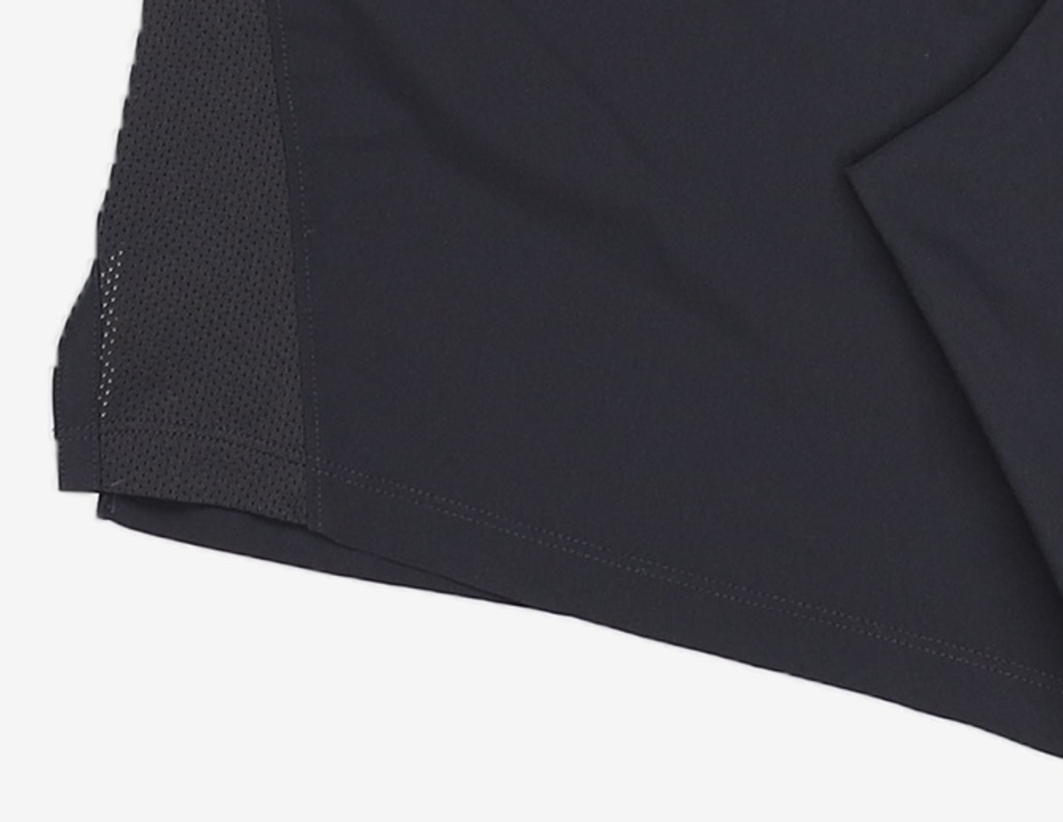 언더아머(UNDERARMOUR) 론치 7인치 쇼츠 1382620-001 XL