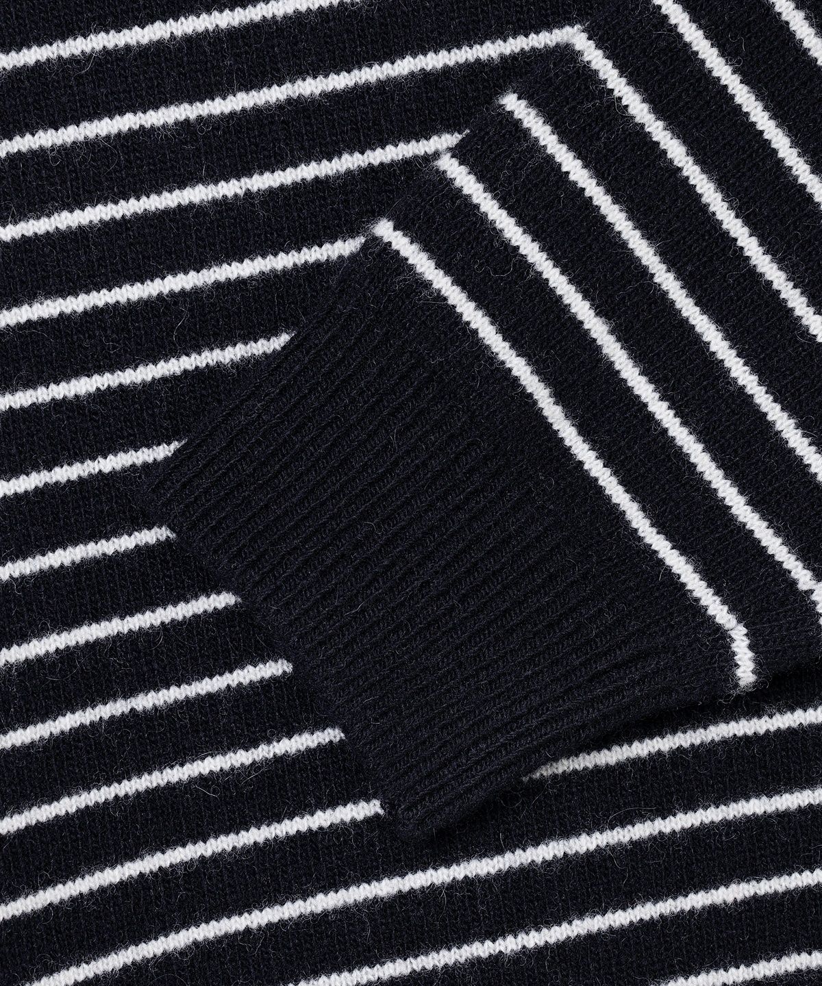 라코스테(LACOSTE) 여성 스트라이프 하프집업 스웨터 AF924E-56N 166
