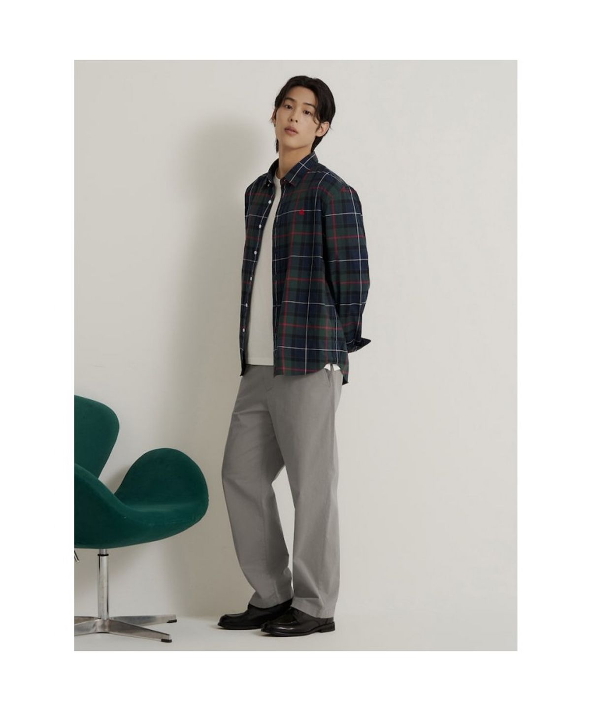 빈폴 멘(BEANPOLE MEN) [Essential] 루즈 테이퍼드 치노 팬츠  카키