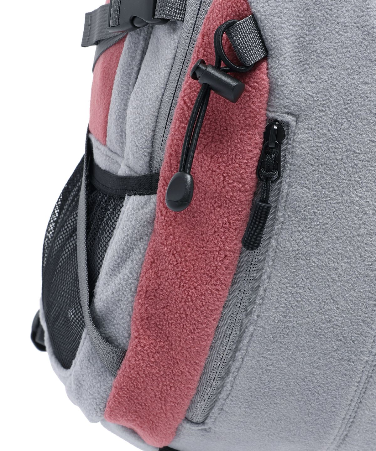 나이스고스트클럽(NICEGHOSTCLUB) COLOR BLOCK FLEECE BACKPACK_GREY(NG2GFUAB40A)