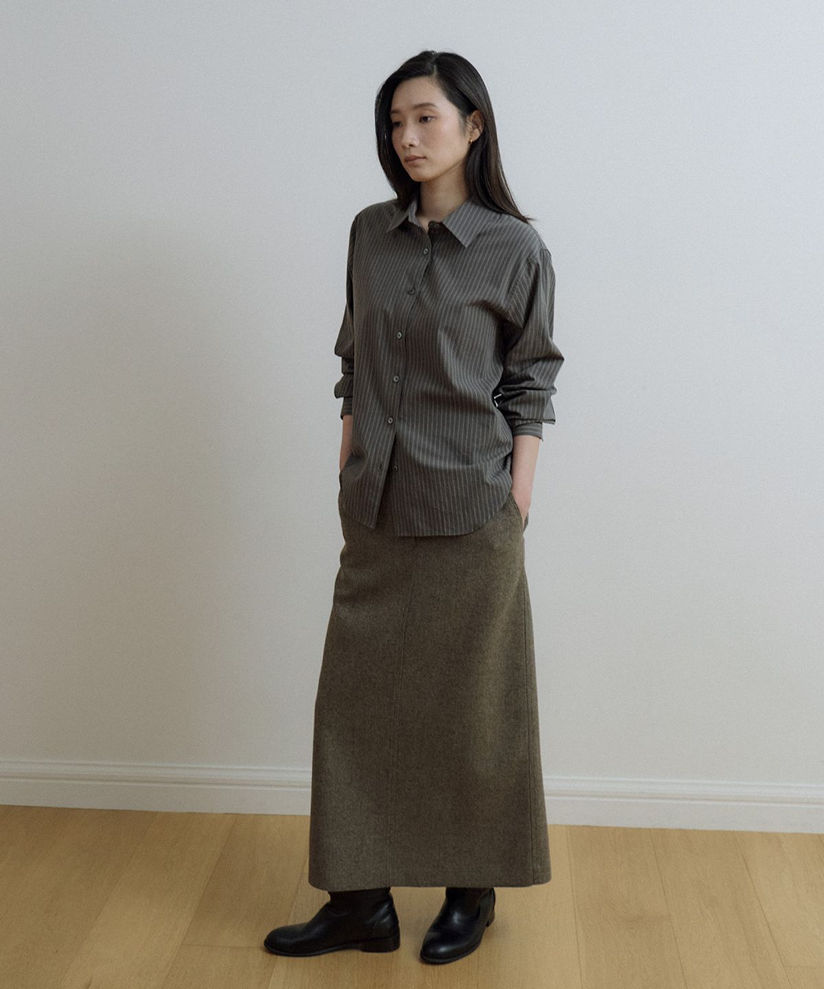 링서울(LINGSEOUL) stripe standard shirt-charcoal