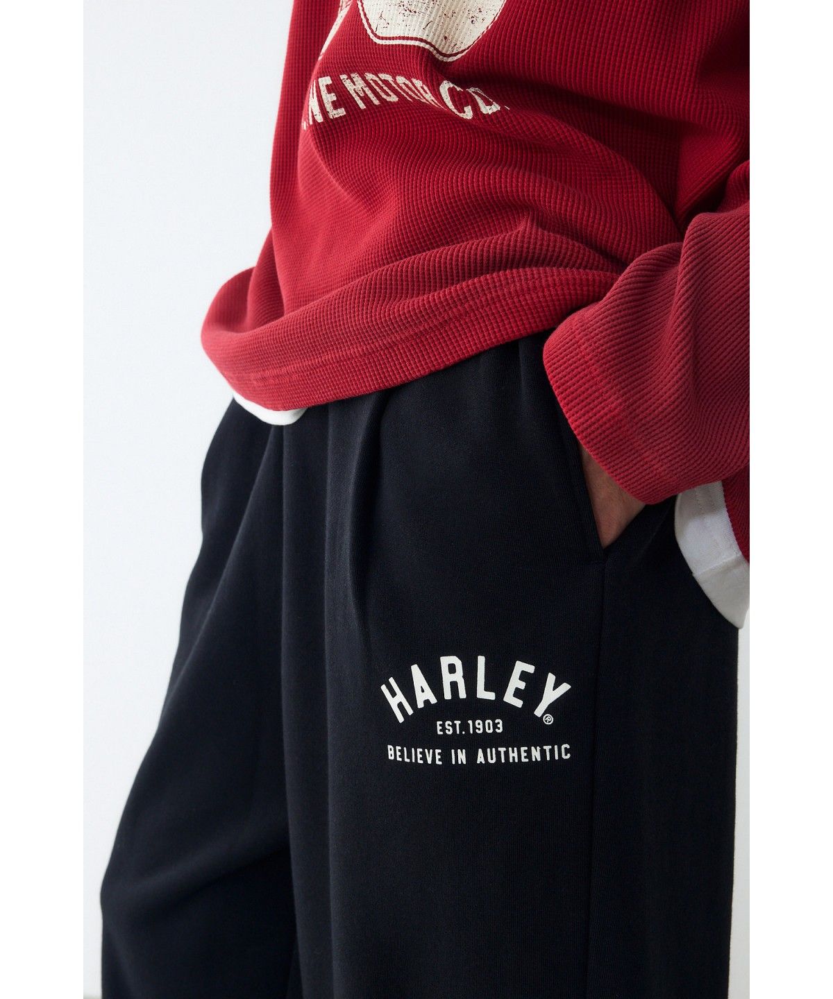 할리데이비슨 컬렉션스®(HARLEY-DAVIDSON COLLECTIONS®) 1903 할리 스웻 팬츠 _블랙_HH16320001