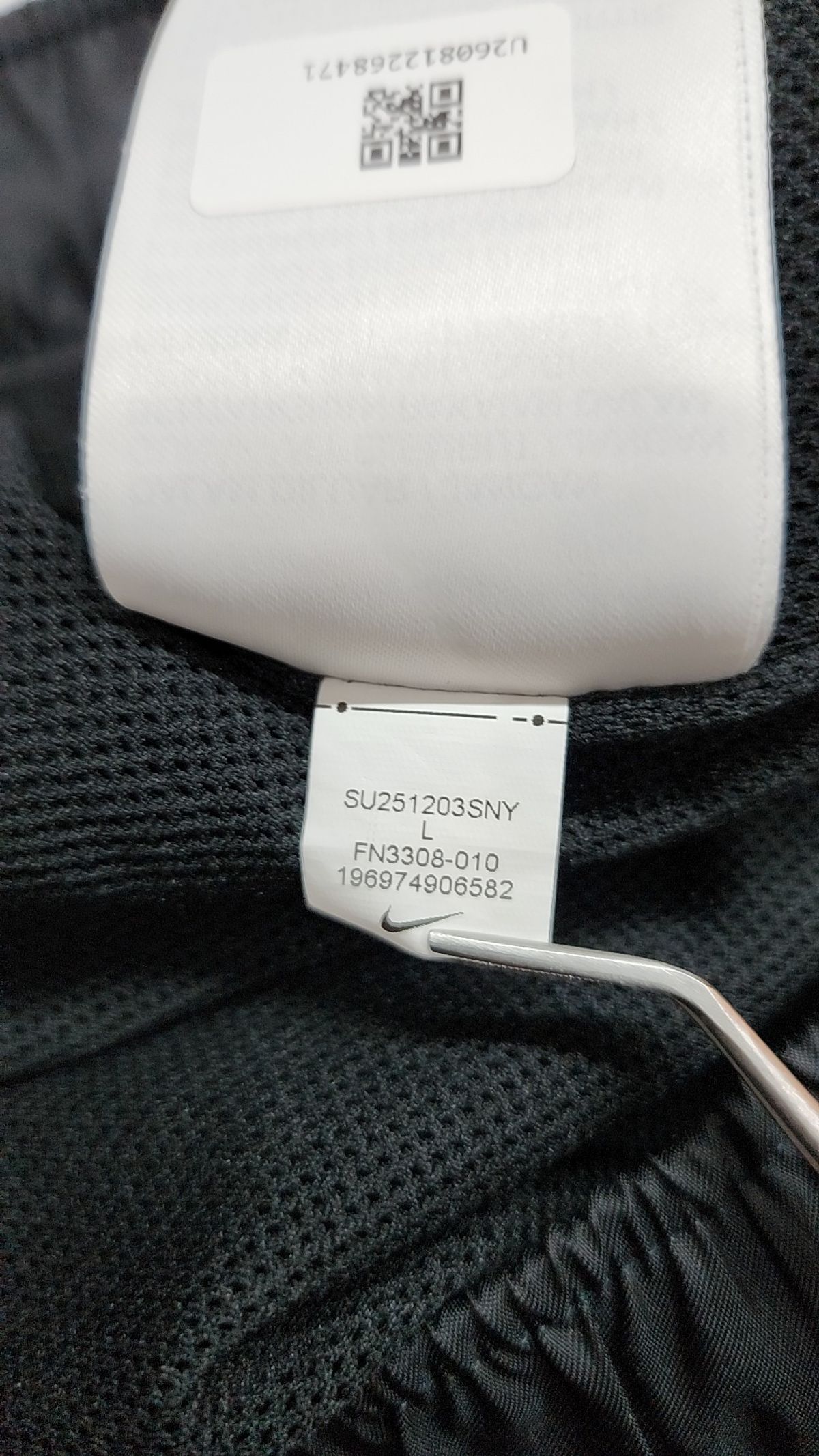 나이키(NIKE) 클럽 우븐 플로우 쇼츠 M - 블랙:화이트 / FN3308-010 L