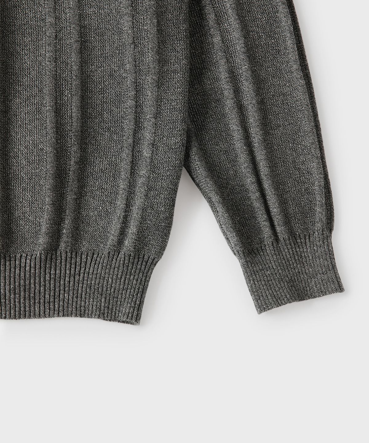 빠니깔레(PANICALE) 차콜 반집업 폴로 니트