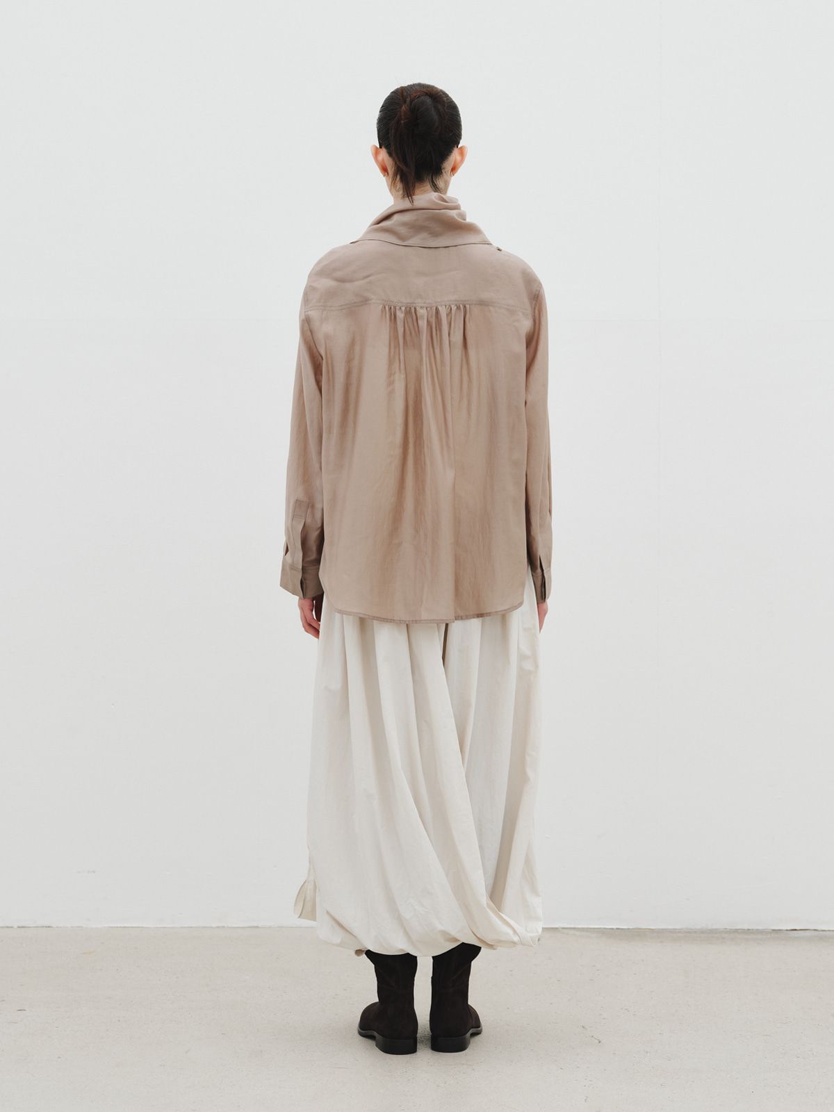 리플레인(REPLAIN) SCARF TIE BLOUSE_COCOA