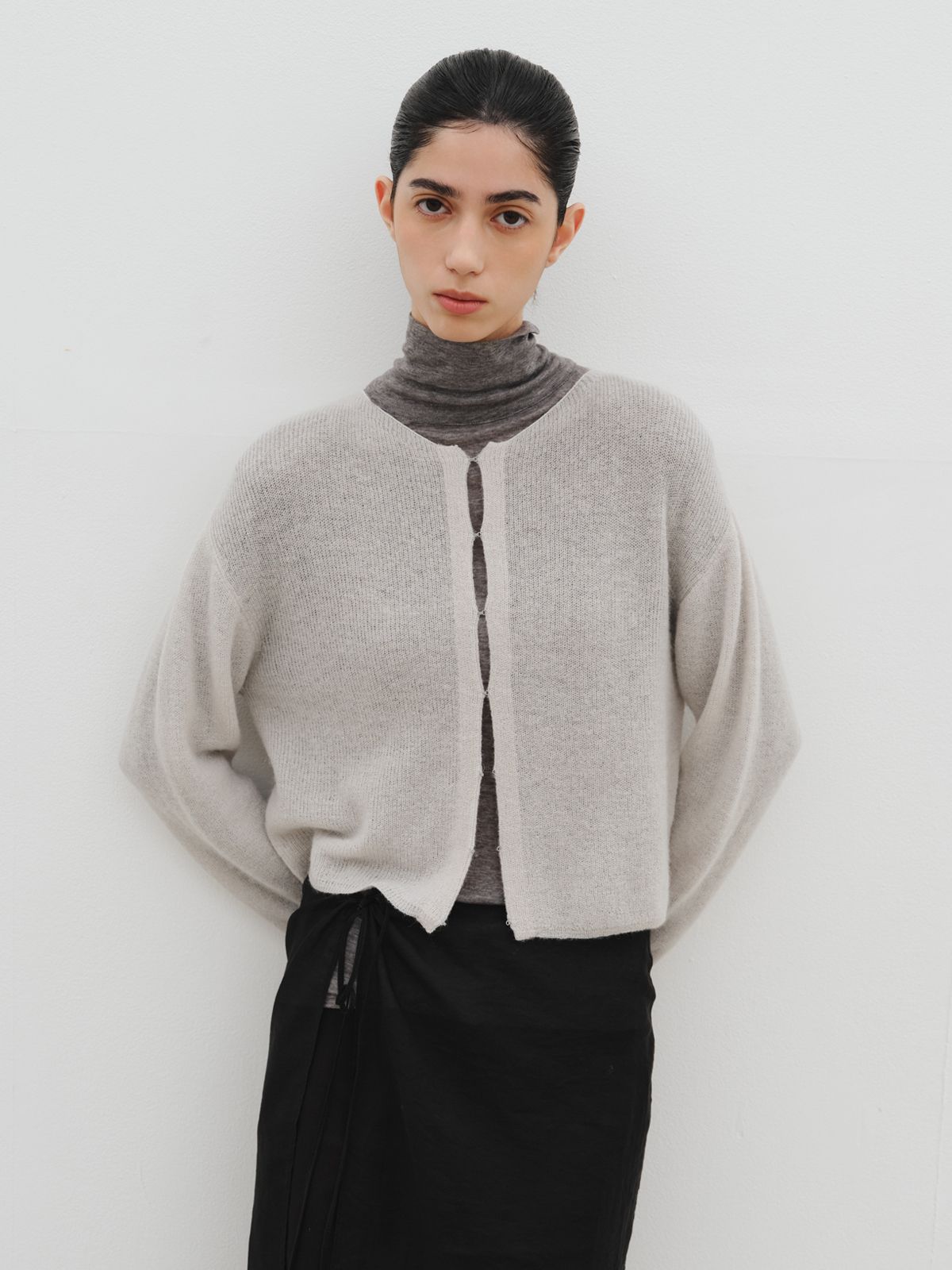 리플레인(REPLAIN) HAIRY HOOK CARDIGAN_LIGHT GREY