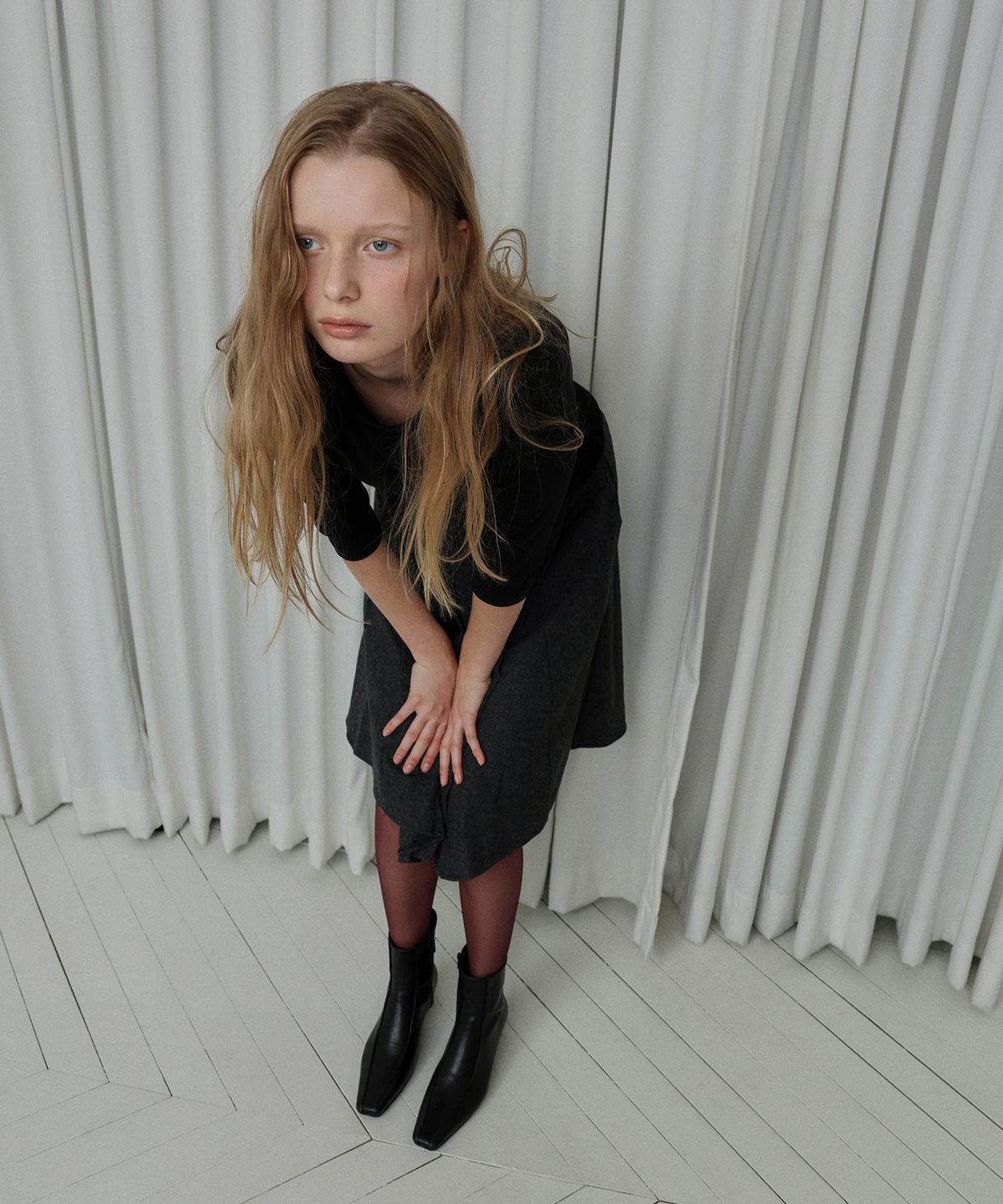 에퓨레(EPURE) SIU Square Ankle Boots (2color)