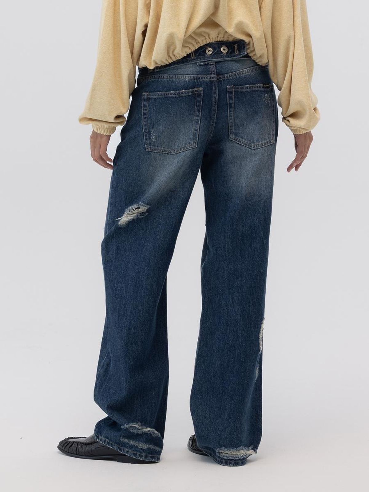 글로니(GLOWNY) DAMAGE CINCH BACK ROLL-UP JEANS (BLUE)