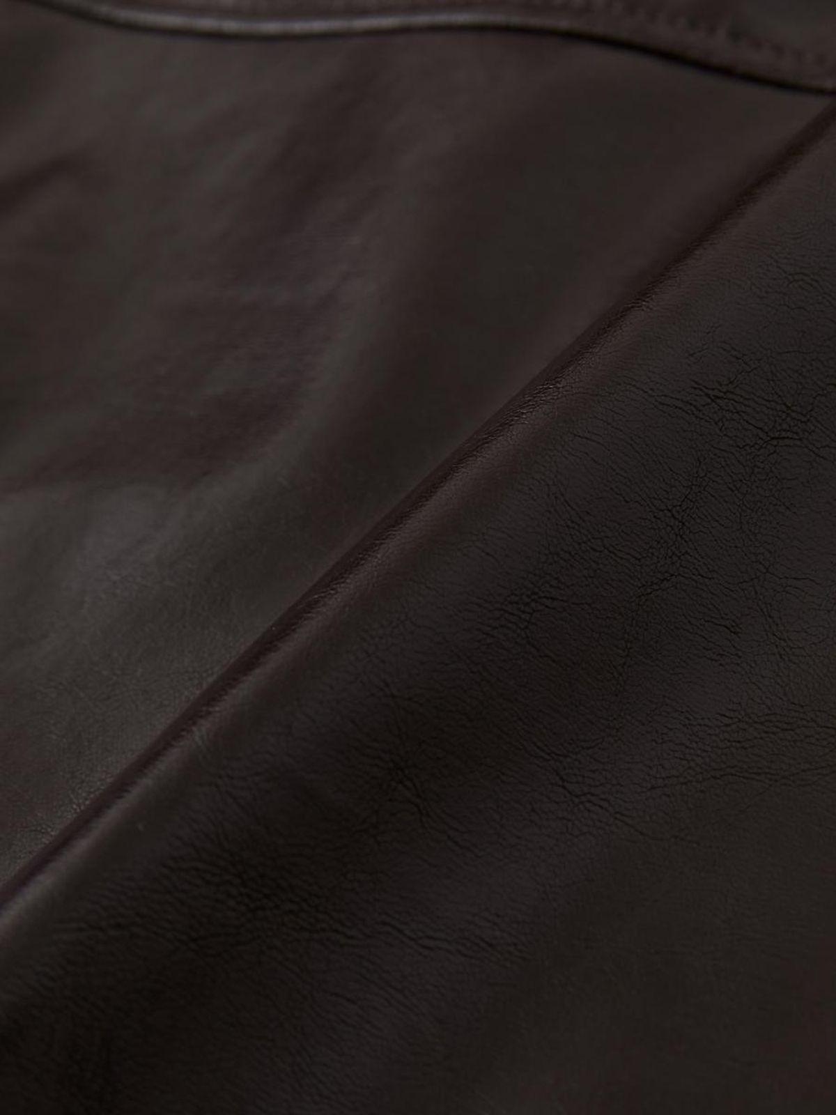 글로니(GLOWNY) SOFT CURVE MIDI SKIRT (BROWN)
