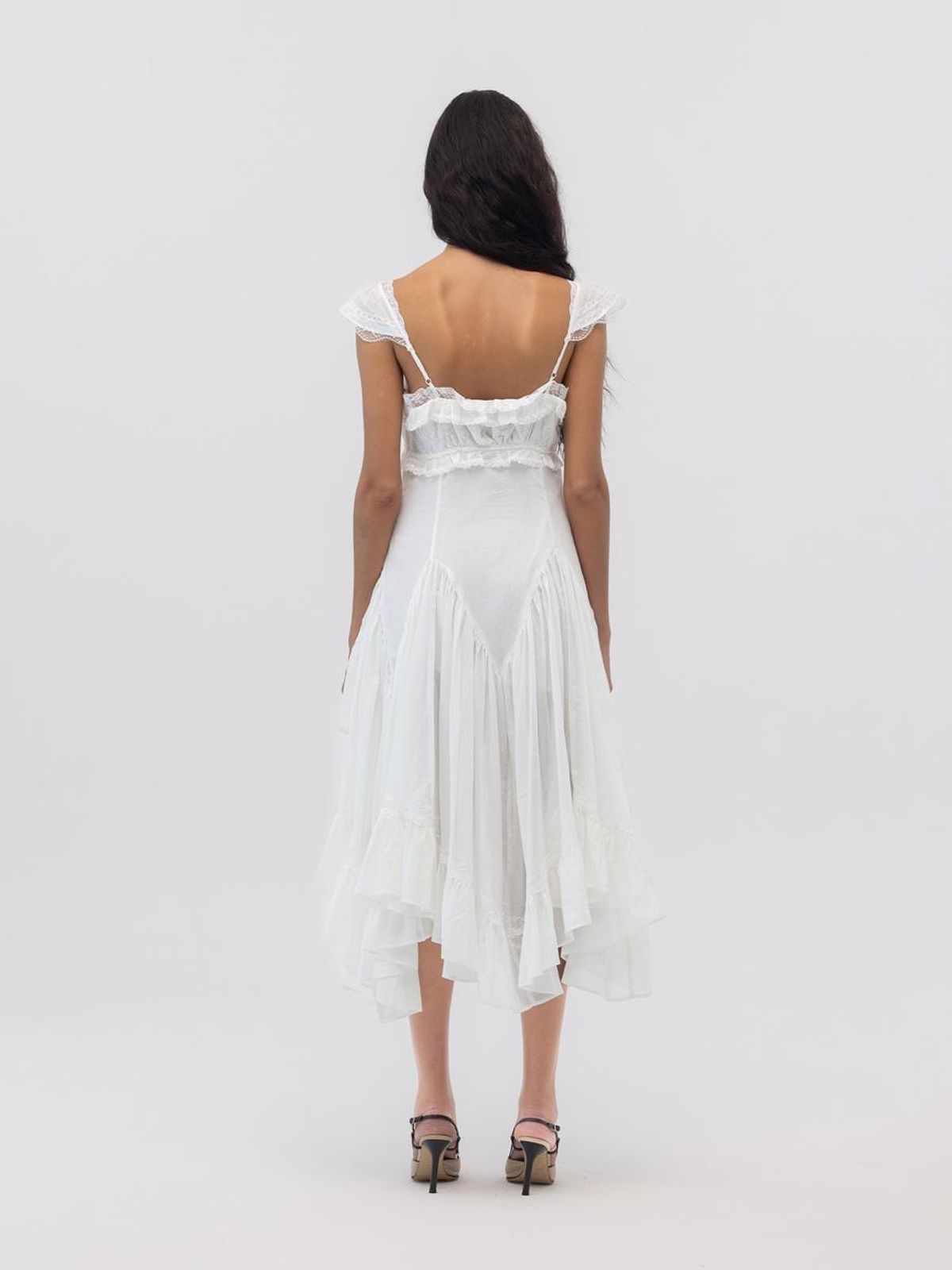 글로니(GLOWNY) SWAN VEIL LACE DRESS (WHITE)